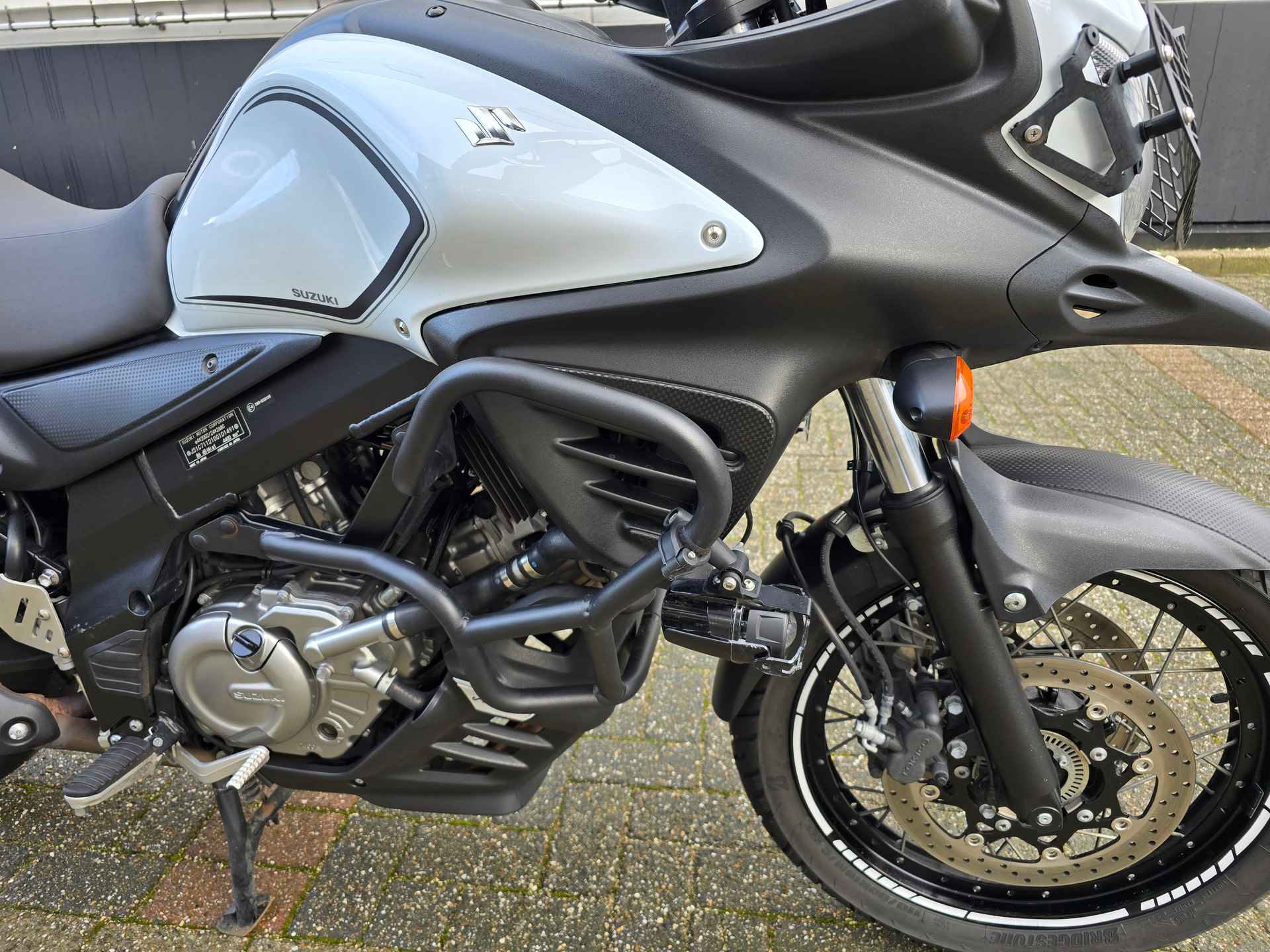 Suzuki V-STROM 650 ABS - 8/21