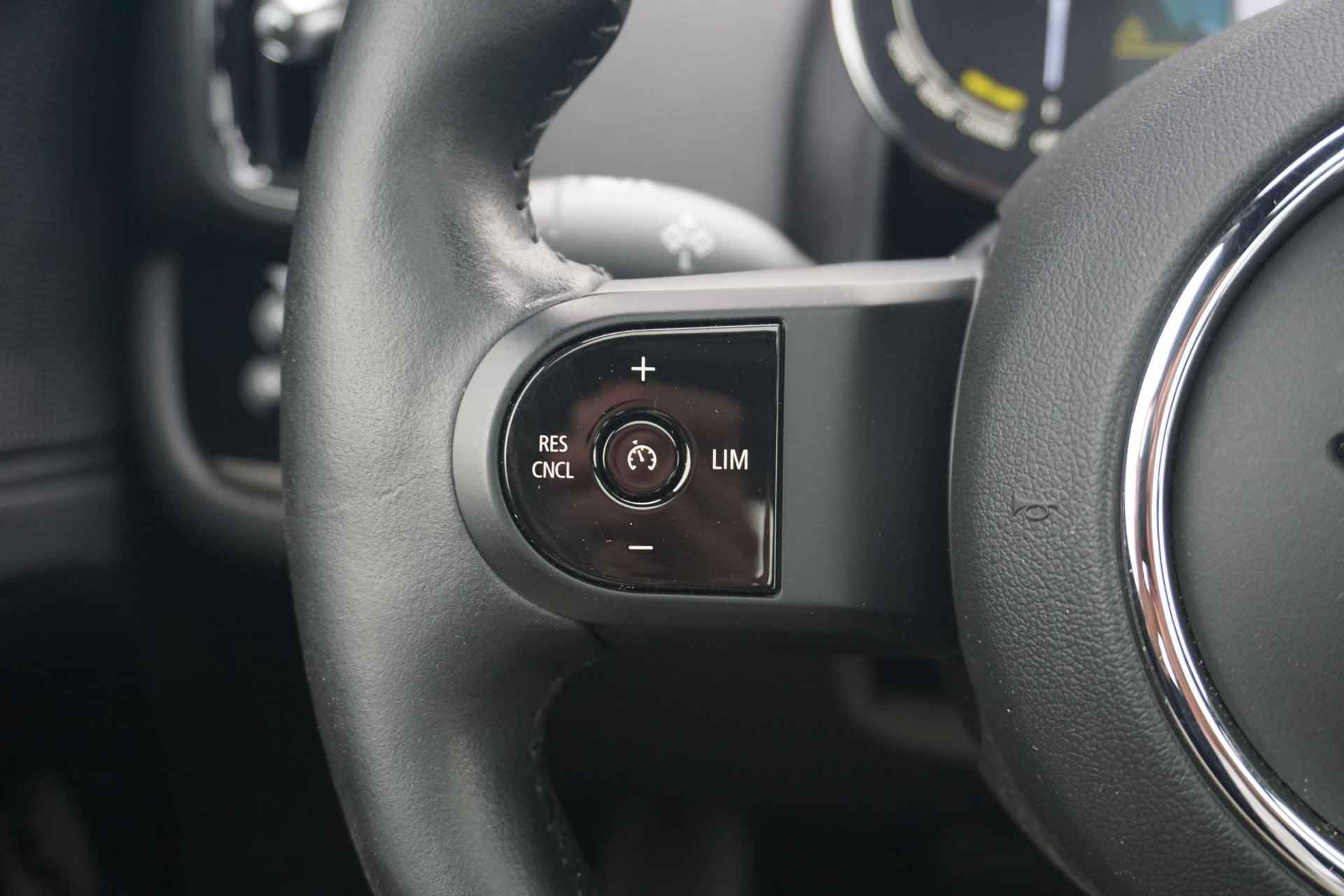 MINI Countryman Cooper S E ALL4 Achteruitrijdcamera + Head Up Display - 11/26