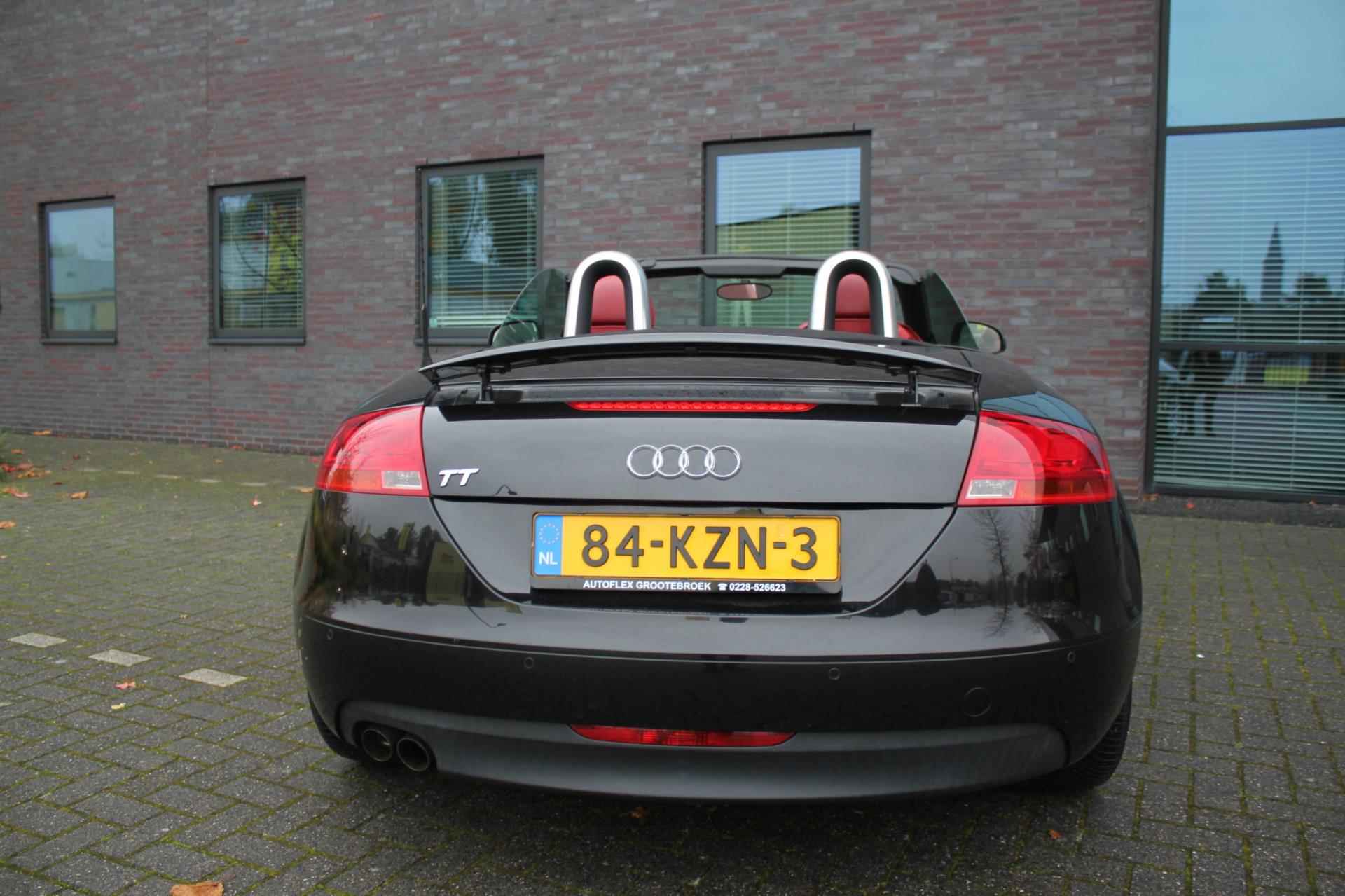 Audi TT Roadster 1.8 TFSI - 7/24