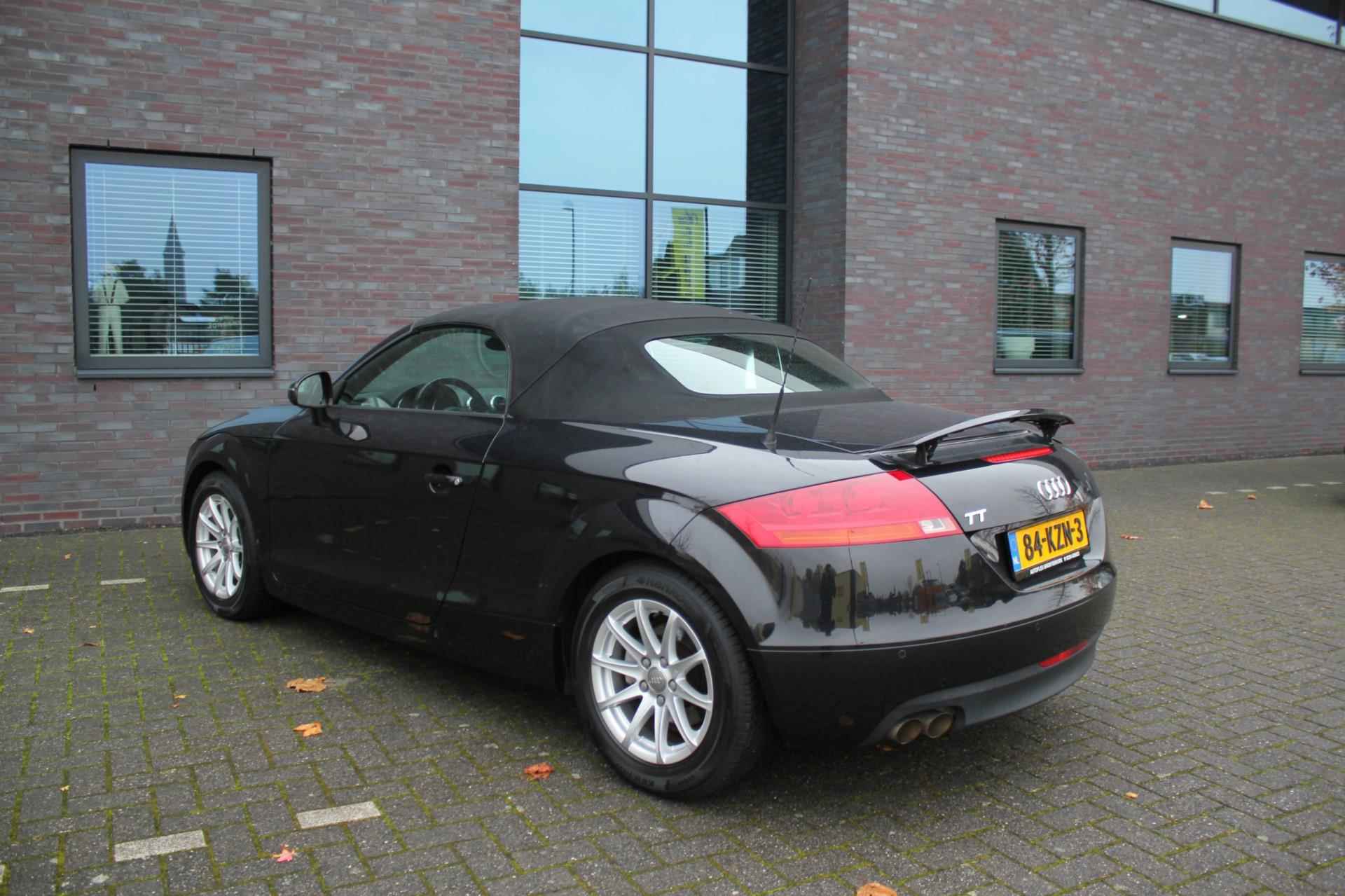 Audi TT Roadster 1.8 TFSI - 9/24