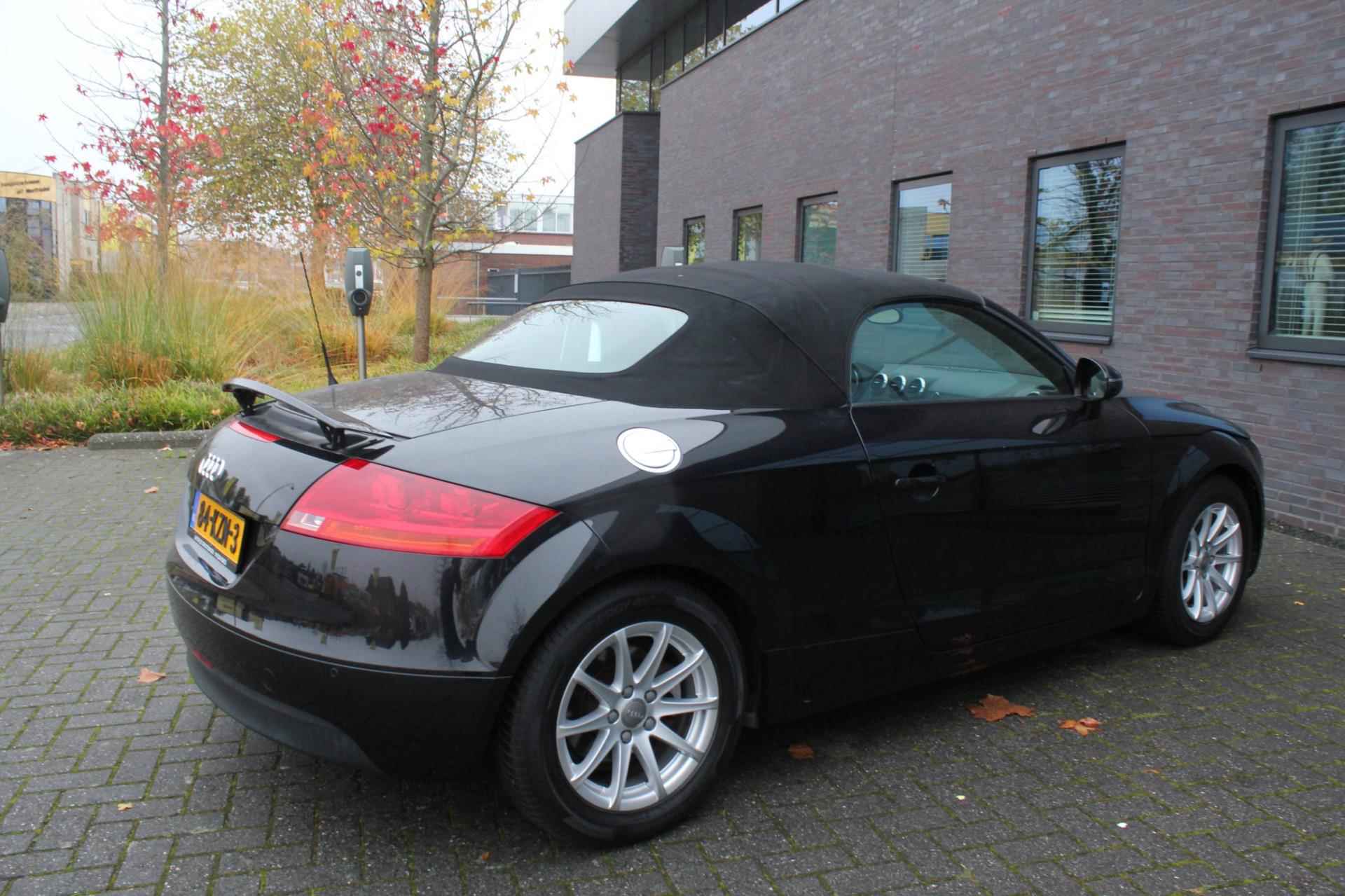 Audi TT Roadster 1.8 TFSI - 10/24