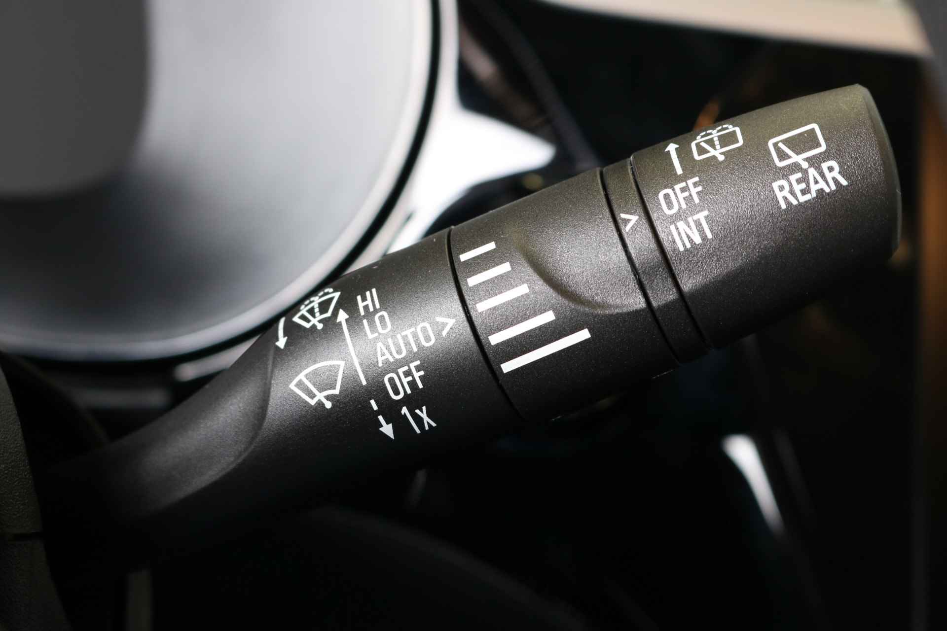 Opel Corsa Electric 50kWh 136PK | Clima | Cruise | Navi by App | Parkeersensoren | LED | DAB | 16" Lichtmetaal | - 25/42