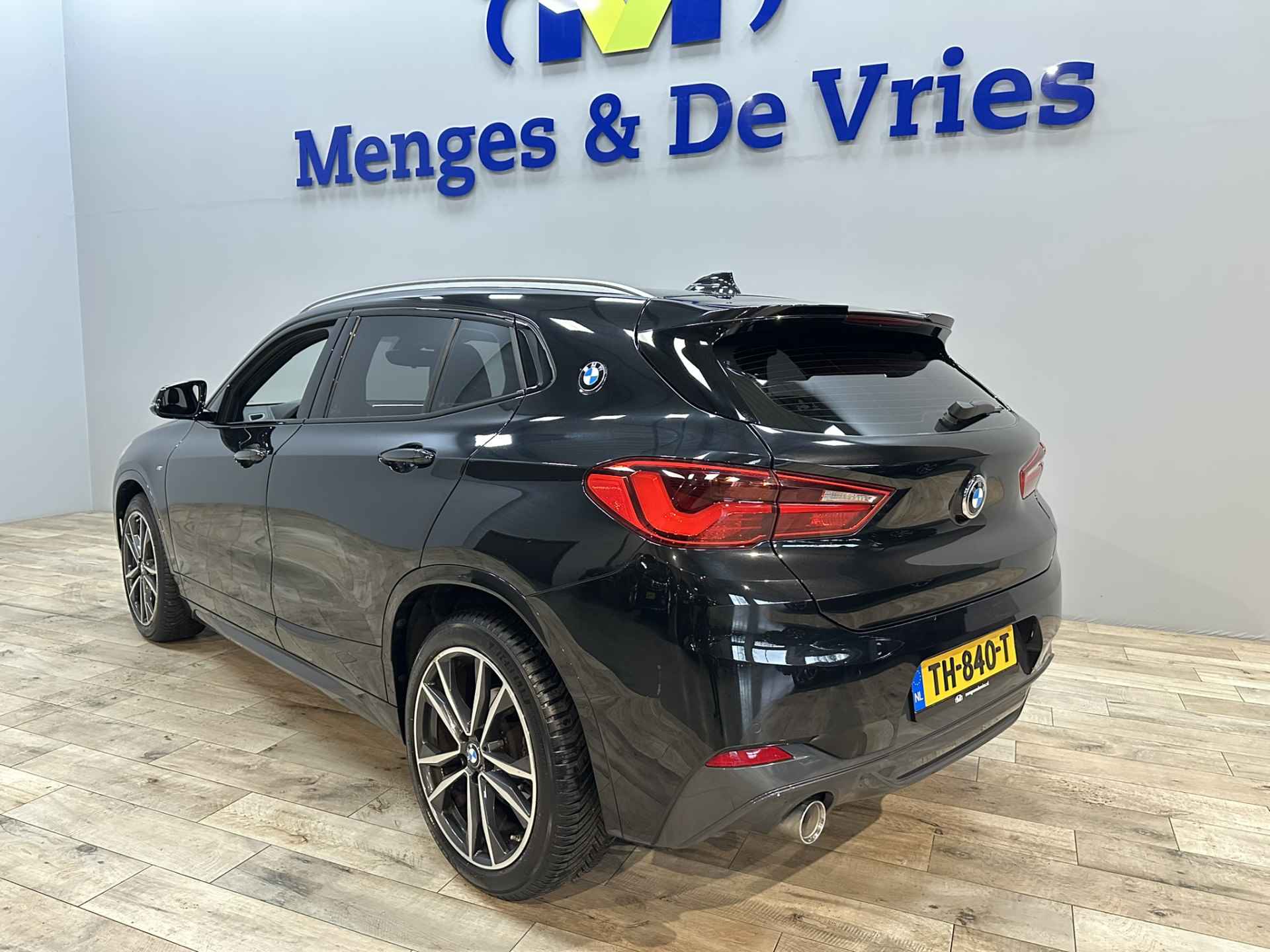 BMW X2 sDrive18i High Executive M Sport | Airco ECC | LED | Navigatie | Leer | Cruise Control | Head Up | Stoelverwarming | Isofix | NAP | - 5/43