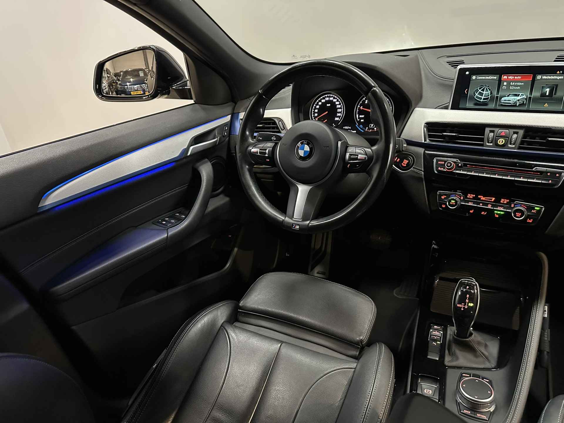 BMW X2 sDrive18i High Executive M Sport | Airco ECC | LED | Navigatie | Leer | Cruise Control | Head Up | Stoelverwarming | Isofix | NAP | - 27/43