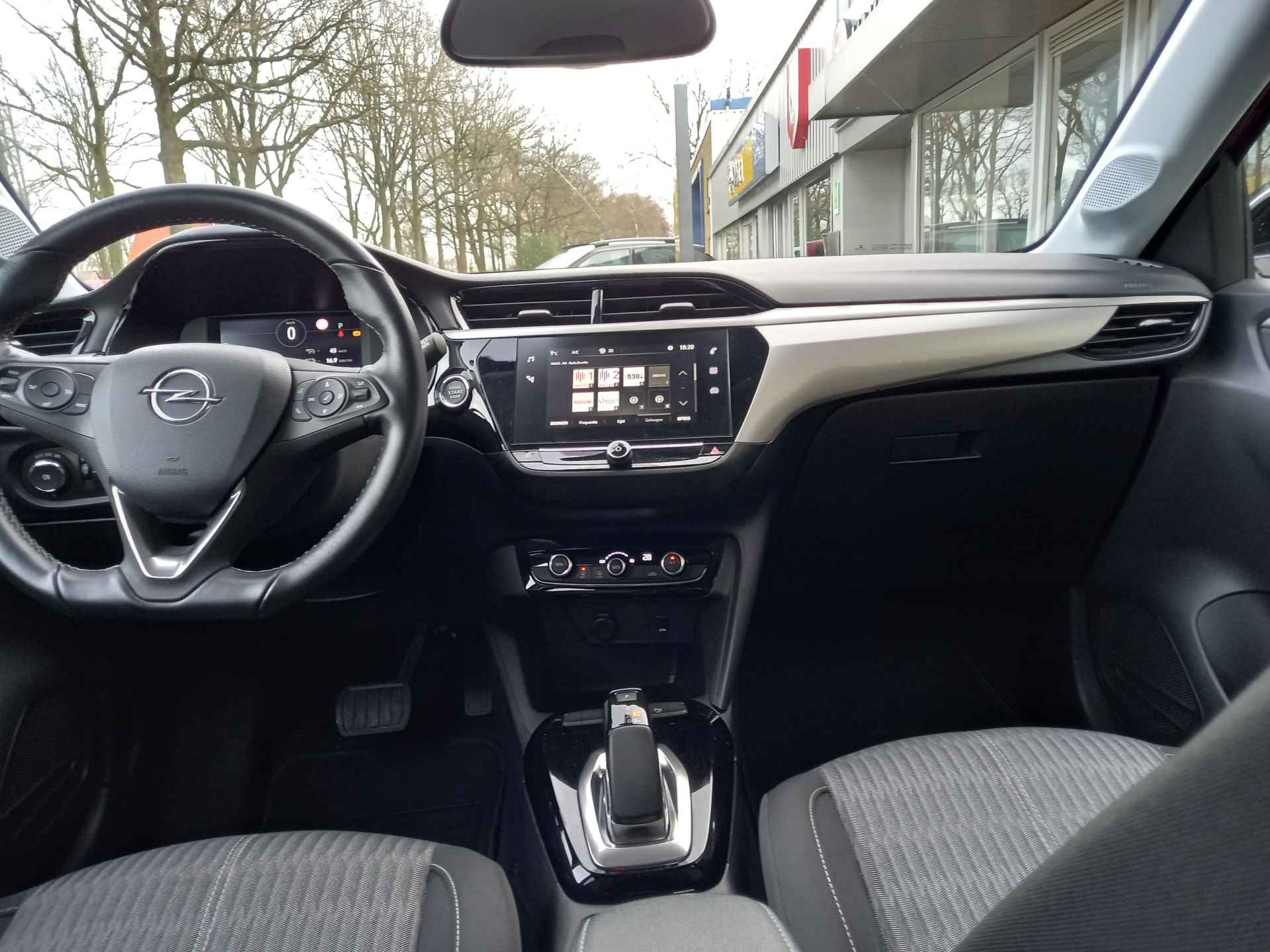 Opel CORSA-E Edition 1 fase 50 kWh A uitrijcamera, DAB + , Navigatie via Android/Apple, Climate Control PRIJS RIJKLAAR - 12/19