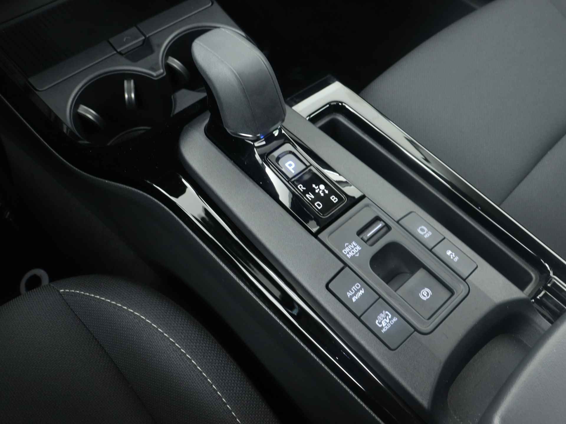 Toyota Prius 2.0 Plug-in Executive Limited | Panoramadak | Full options | - 10/42