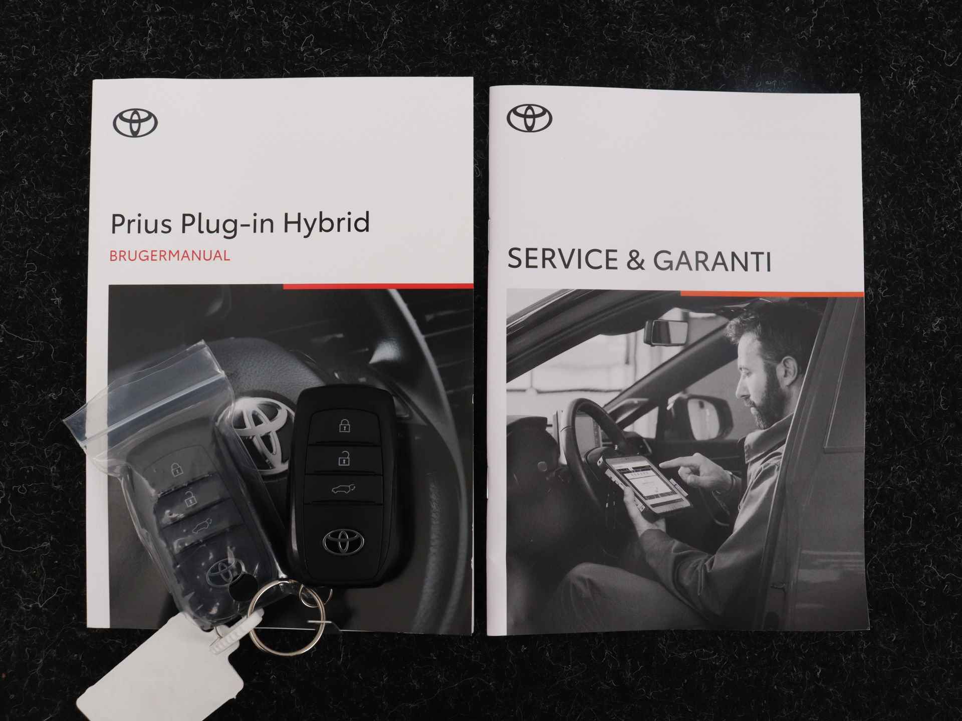 Toyota Prius 2.0 Plug-in Executive Limited | Panoramadak | Full options | - 11/42