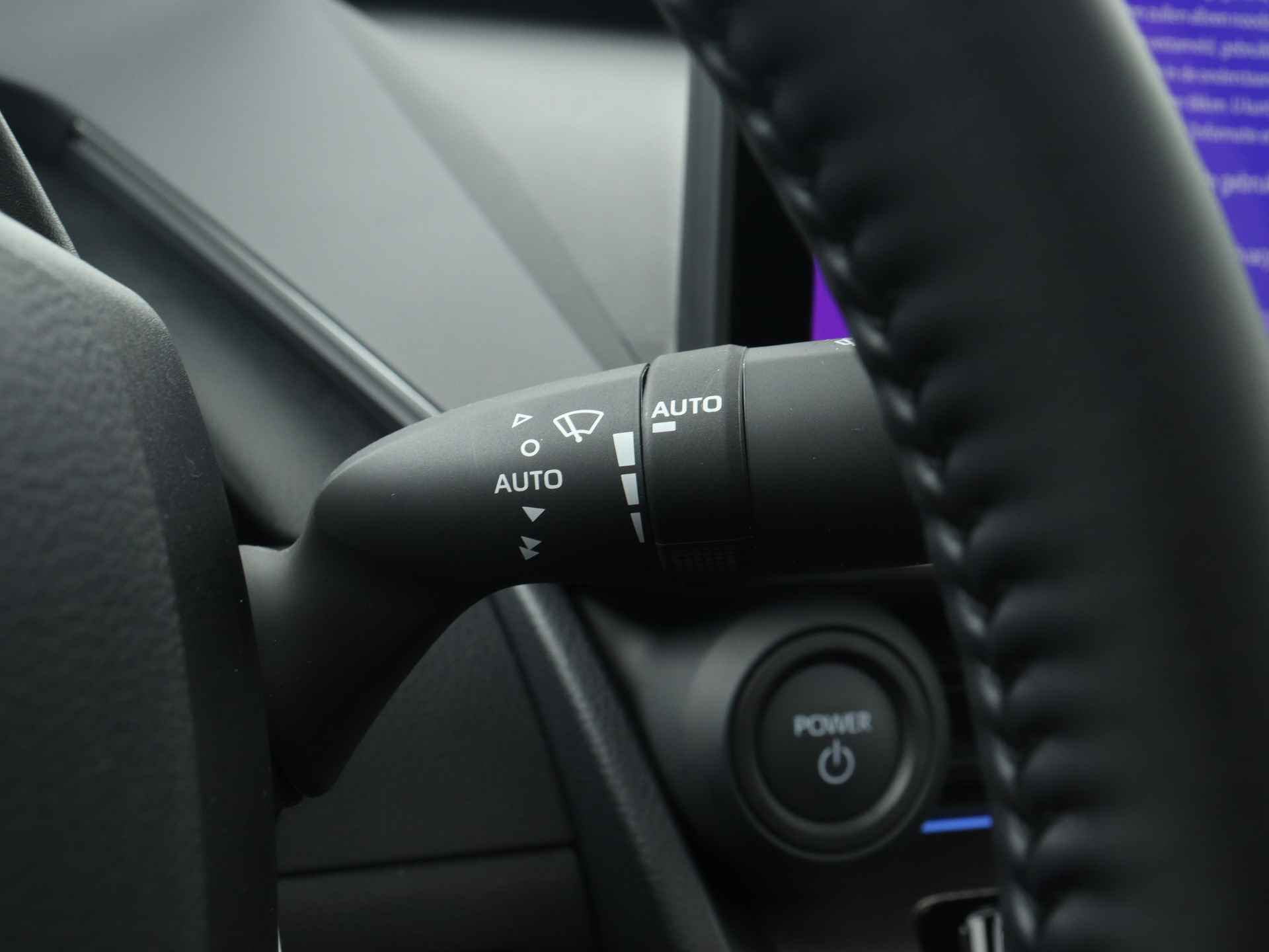 Toyota Prius 2.0 Plug-in Executive Limited | Panoramadak | Full options | - 20/42