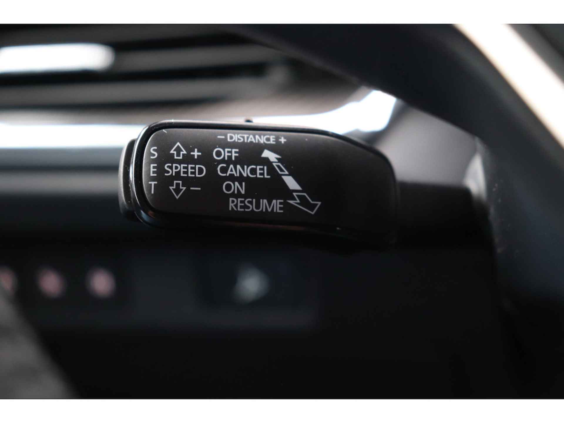 Škoda Enyaq 85 Sportline 286pk | Panorama-schuif-/kanteldak | Elektrisch wegklapbare trekhaak | Warmtepomp | Canton Sound System | Head-up display | - 11/19