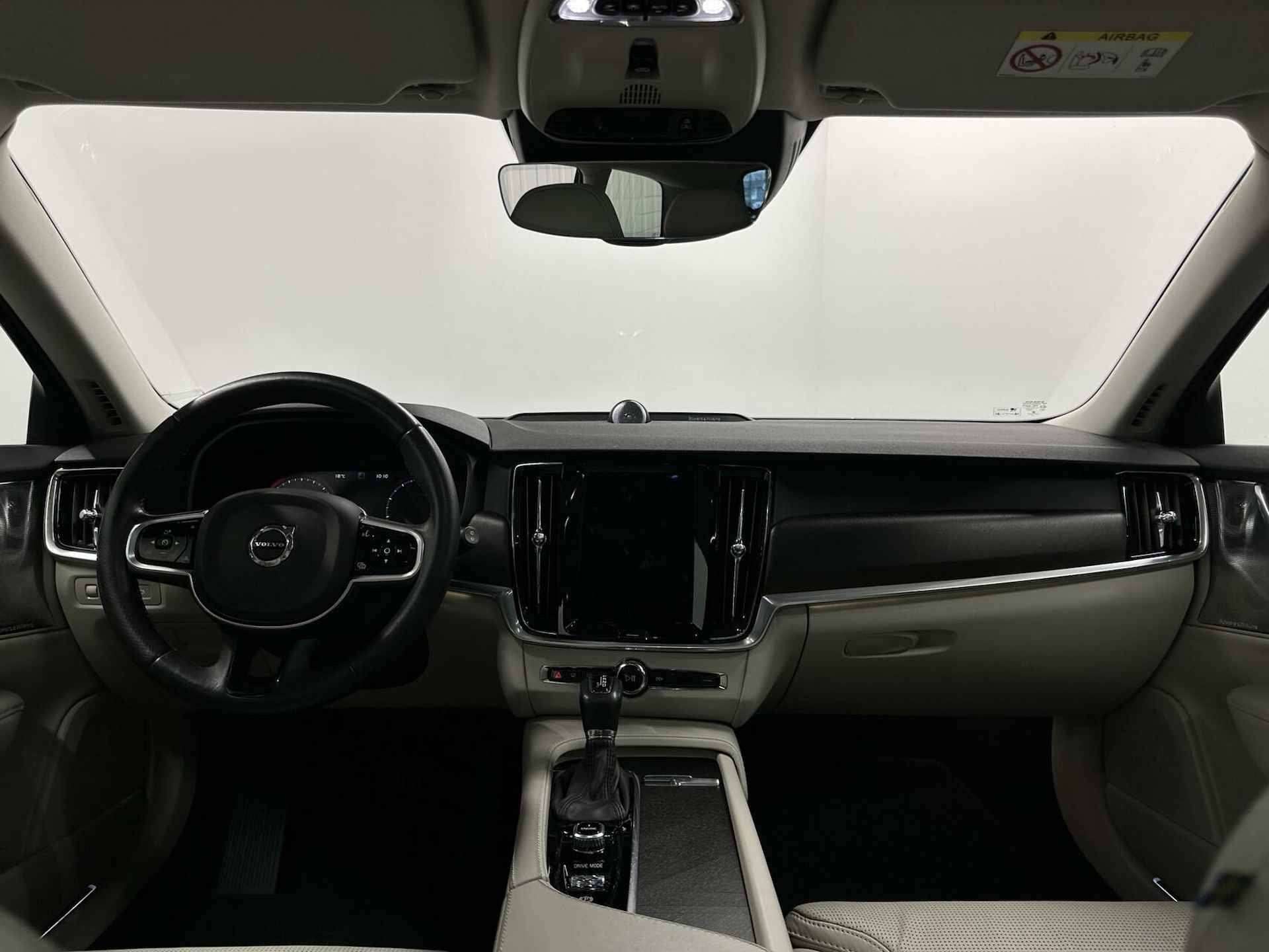 Volvo V90 Cross Country 2.0 T5 Pro PANO LEER AWD - 3/47