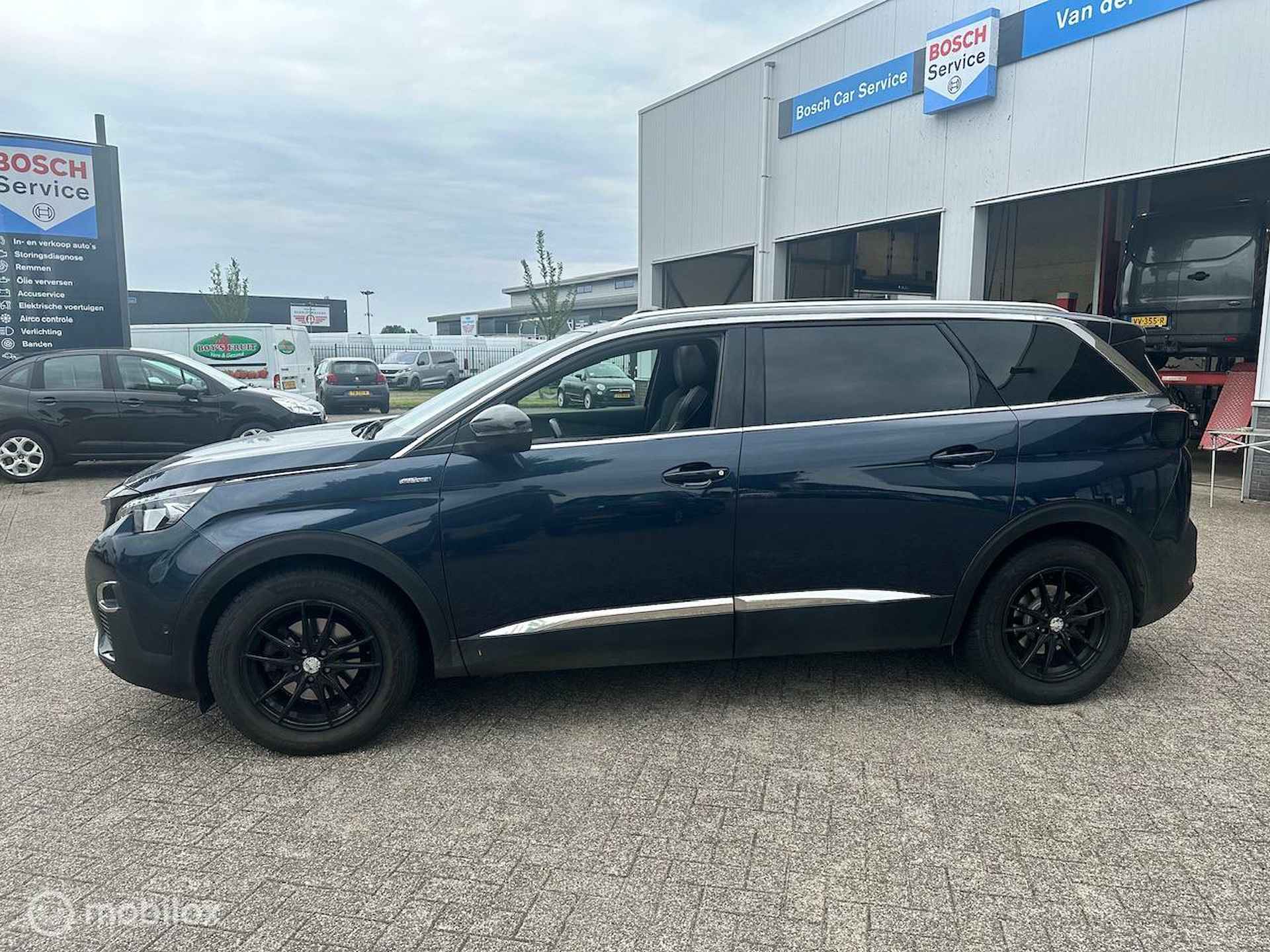 PEUGEOT 5008 130 PK GT LINE PANO 12 MND BOVAG RIJKLAAR PRIJS - 5/28