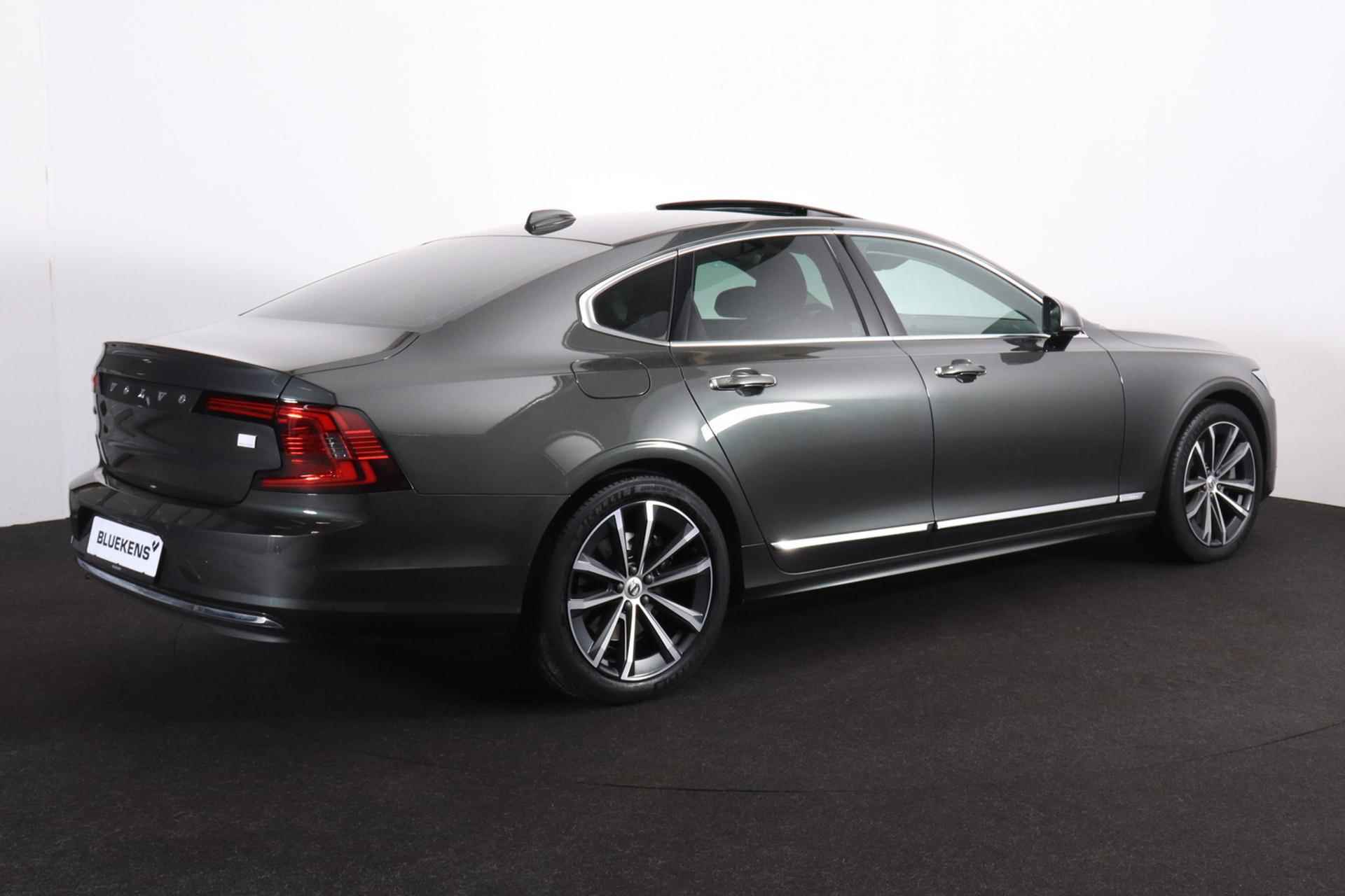 Volvo S90 T8 AWD Inscription Exclusive - Panorama/schuifdak - IntelliSafe Assist & Surround - 360º Camera - Harman/Kardon audio - Verwarmde voorstoelen, stuur & achterbank - Parkeersensoren voor & achter - Elektr. bedienb. voorstoelen met geheugen - Head up display - 19' LMV - 5/27