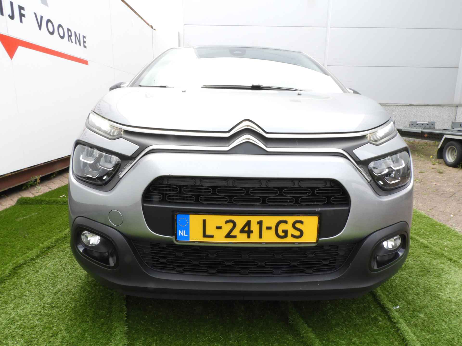 Citroen C3 1.2 PureTech automaat 110pk Shine Apple Car Play - 11/30