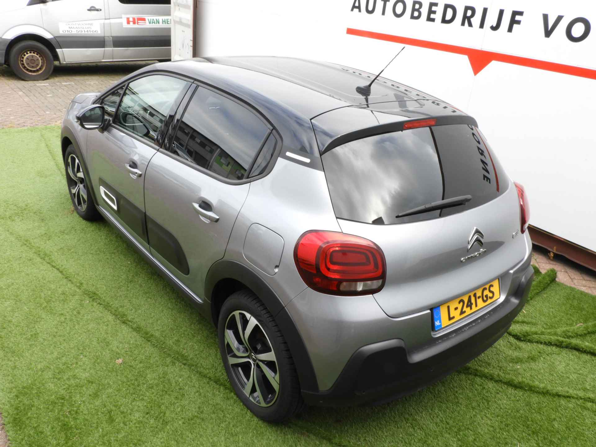 Citroen C3 1.2 PureTech automaat 110pk Shine Apple Car Play - 29/30