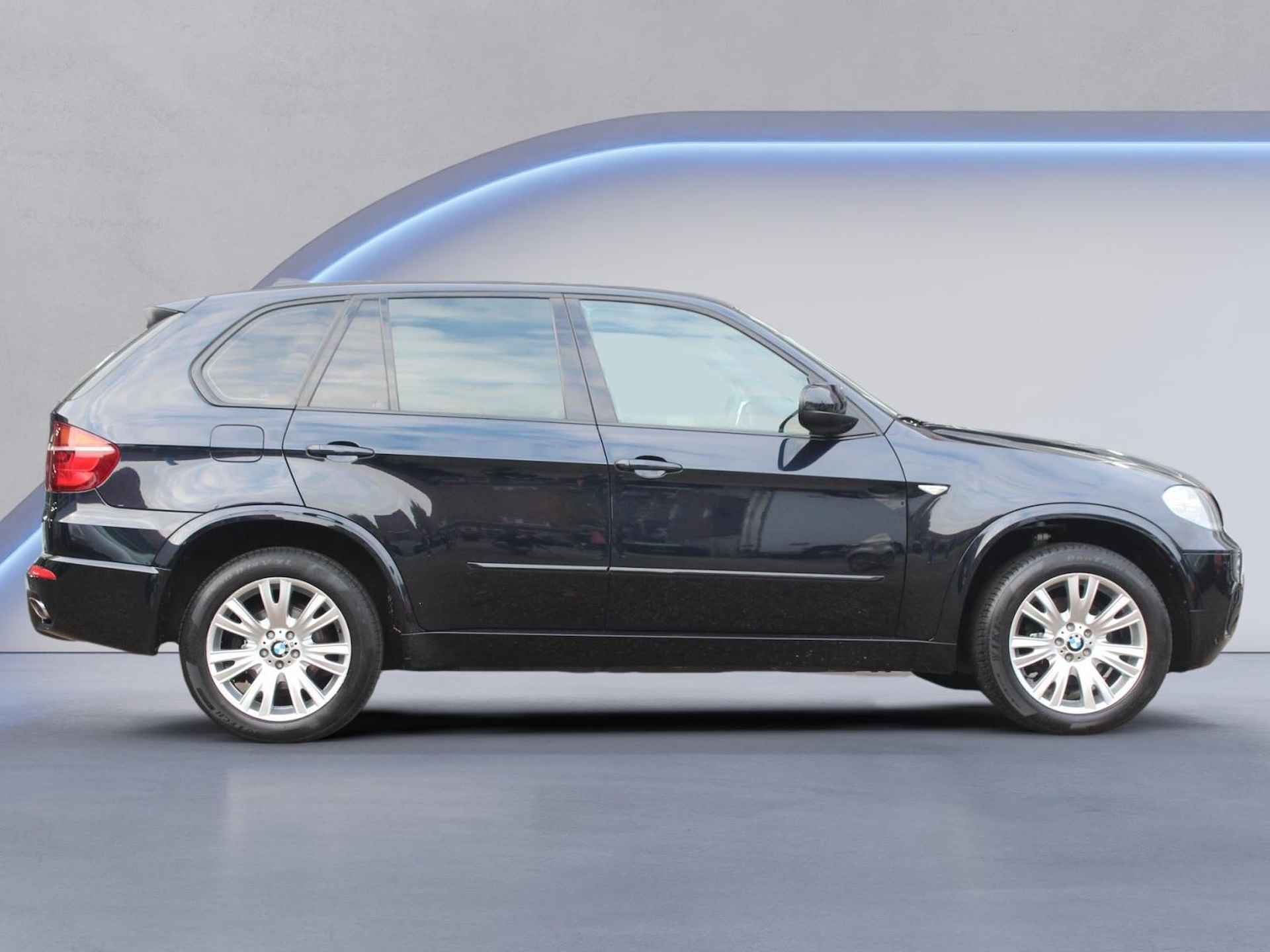 BMW X5 xDrive30d M-Pakket High Executive 19"inch Velgen, Bruin Leder, Apple Carplay, Cruise Control, Bluetooth, Airco, Park sensoren, Bi-Xenon, (MET GARANTIE*) - 3/28