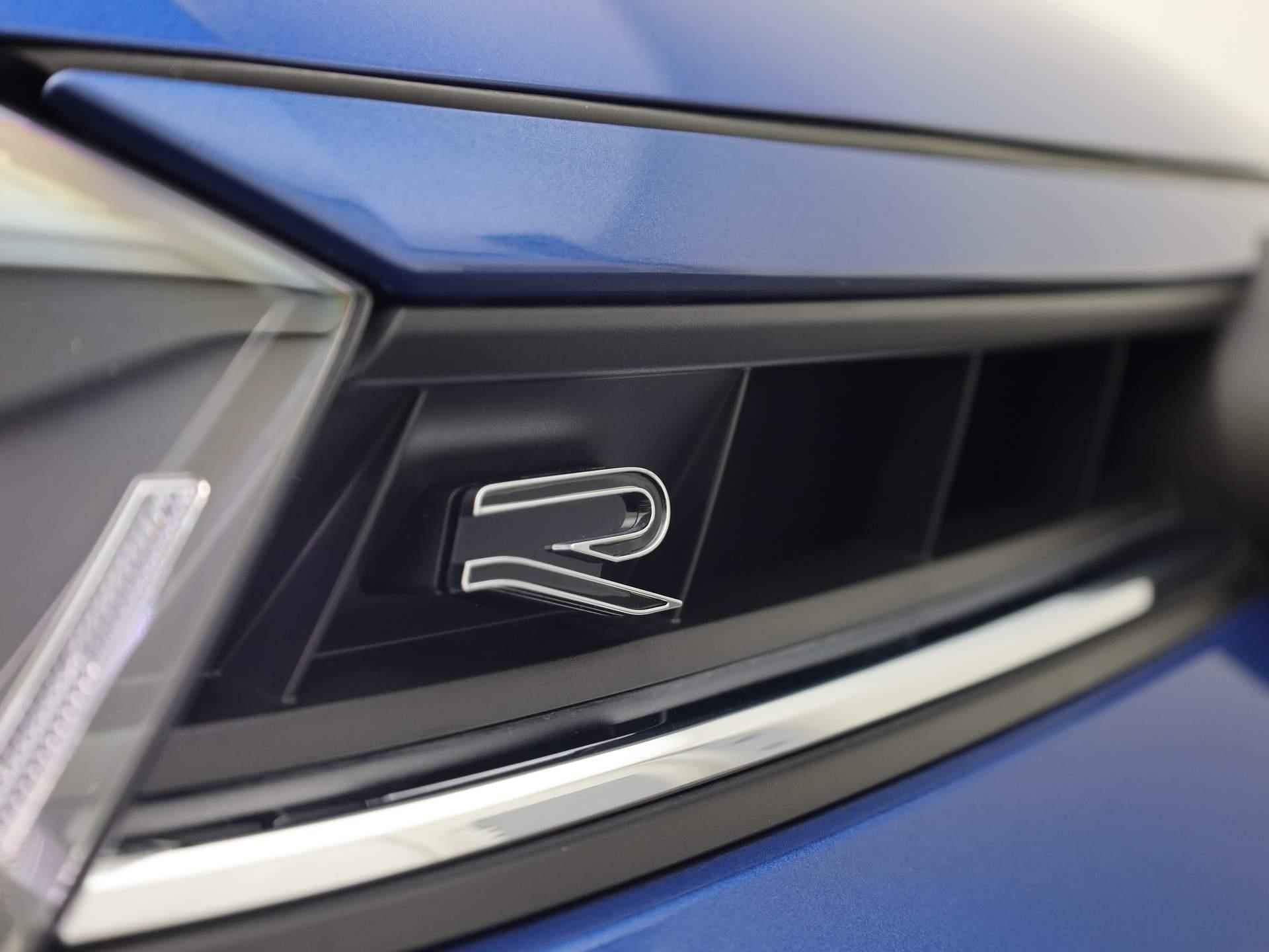 Volkswagen Polo R-Line 1.0 70 kW / 95 pk TSI Hatchback 5 versn. · Multimedia pakket · Digital cockpit · sport onderstel · - 24/38