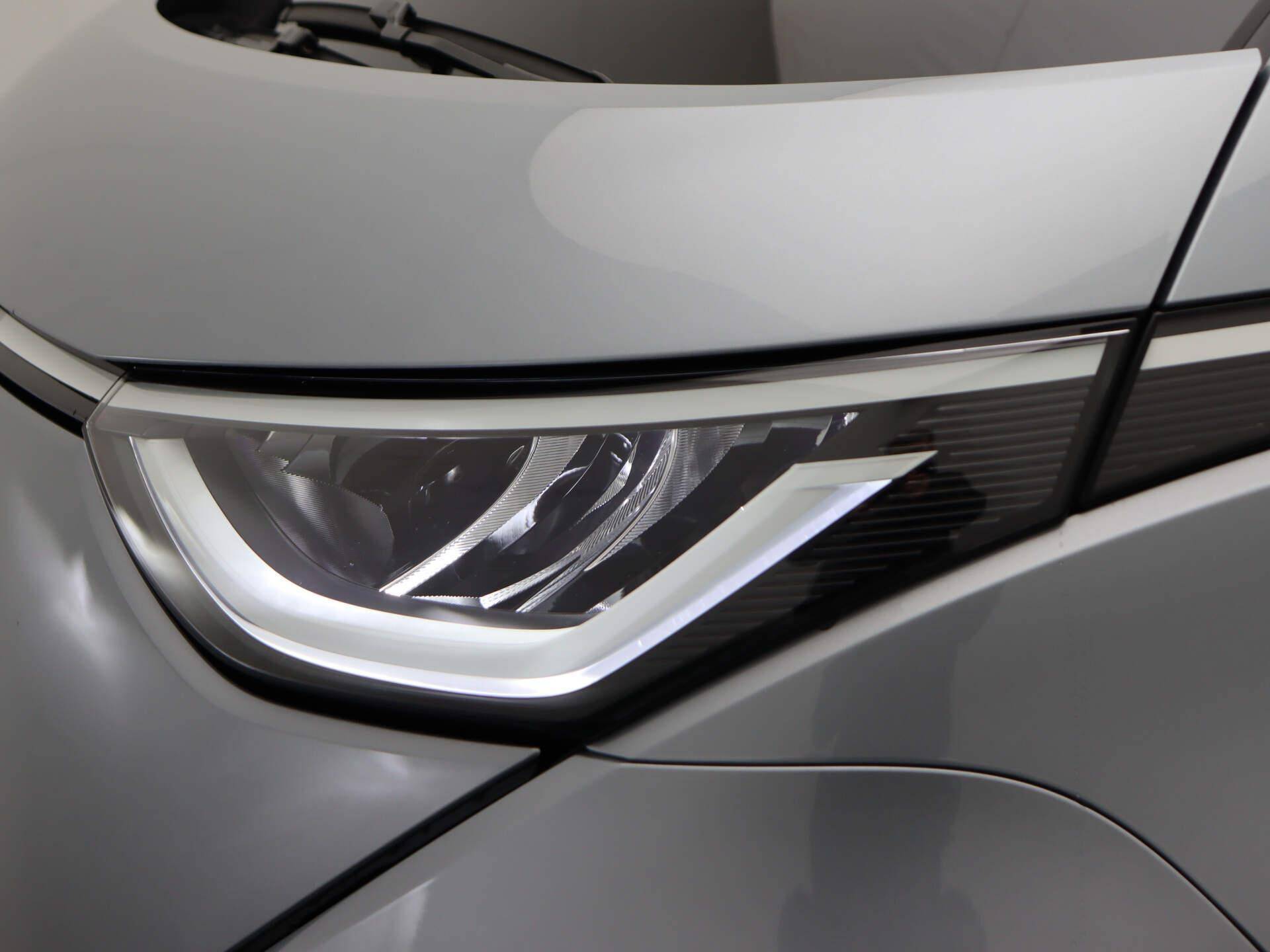 Volkswagen ID. Buzz 1st 77kWh 204 PK | Automaat | Apple carplay | Android auto | LED | Lichtmetalen velgen | Privacy glass | Sfeerverlichting | Parkeersensoren | Keyless | - 17/41