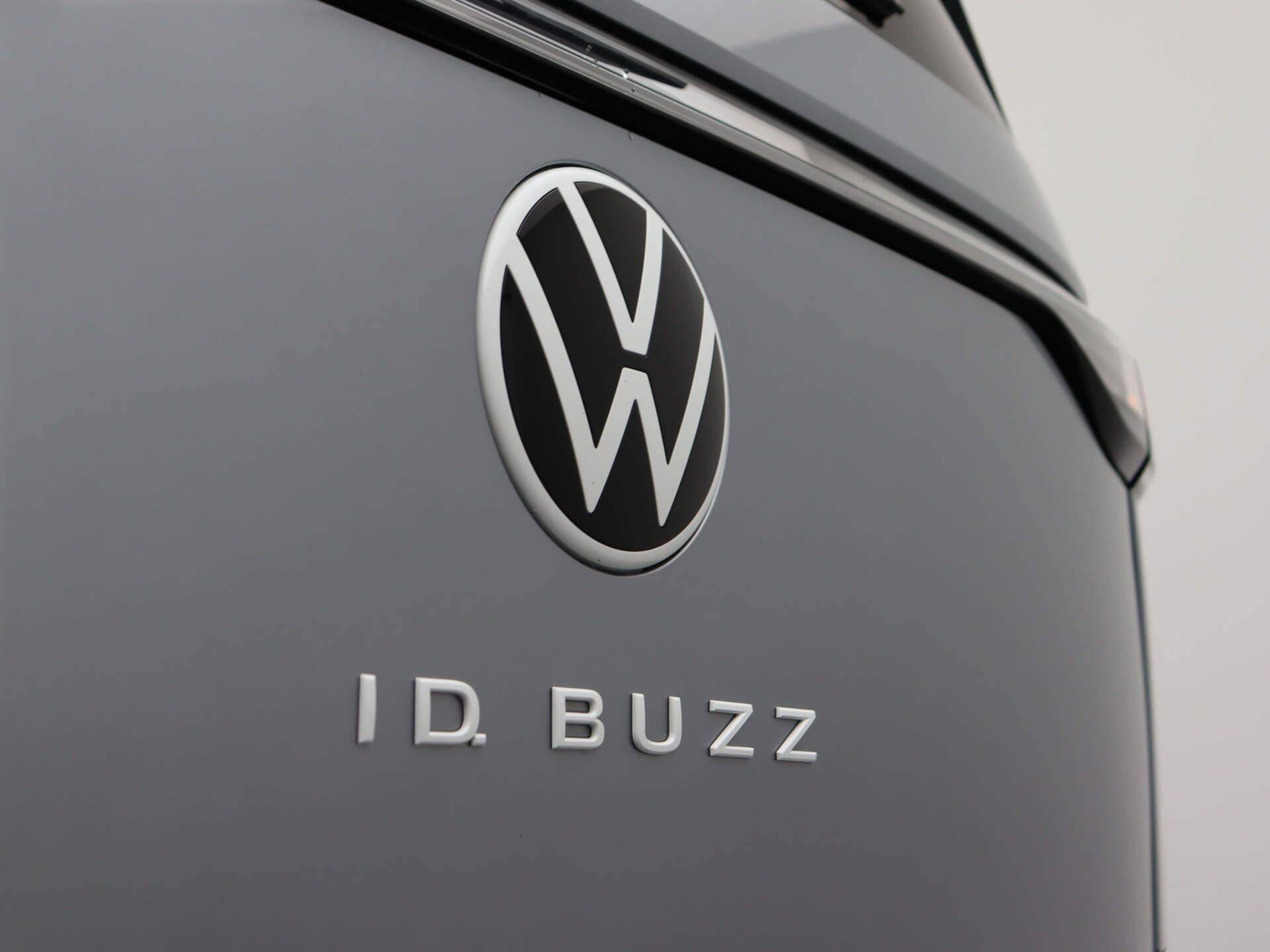 Volkswagen ID. Buzz 1st 77kWh 204 PK | Automaat | Apple carplay | Android auto | LED | Lichtmetalen velgen | Privacy glass | Sfeerverlichting | Parkeersensoren | Keyless | - 34/41