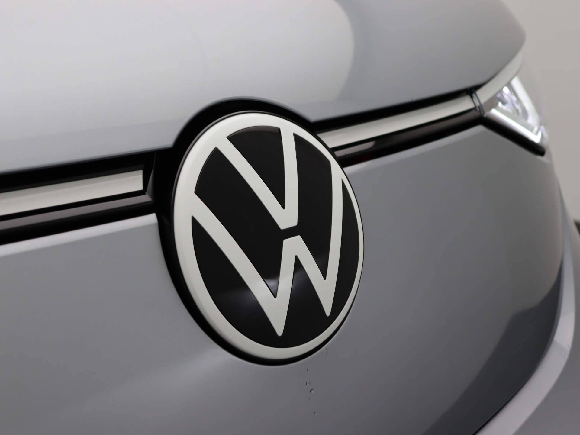Volkswagen ID. Buzz 1st 77kWh 204 PK | Automaat | Apple carplay | Android auto | LED | Lichtmetalen velgen | Privacy glass | Sfeerverlichting | Parkeersensoren | Keyless | - 39/41