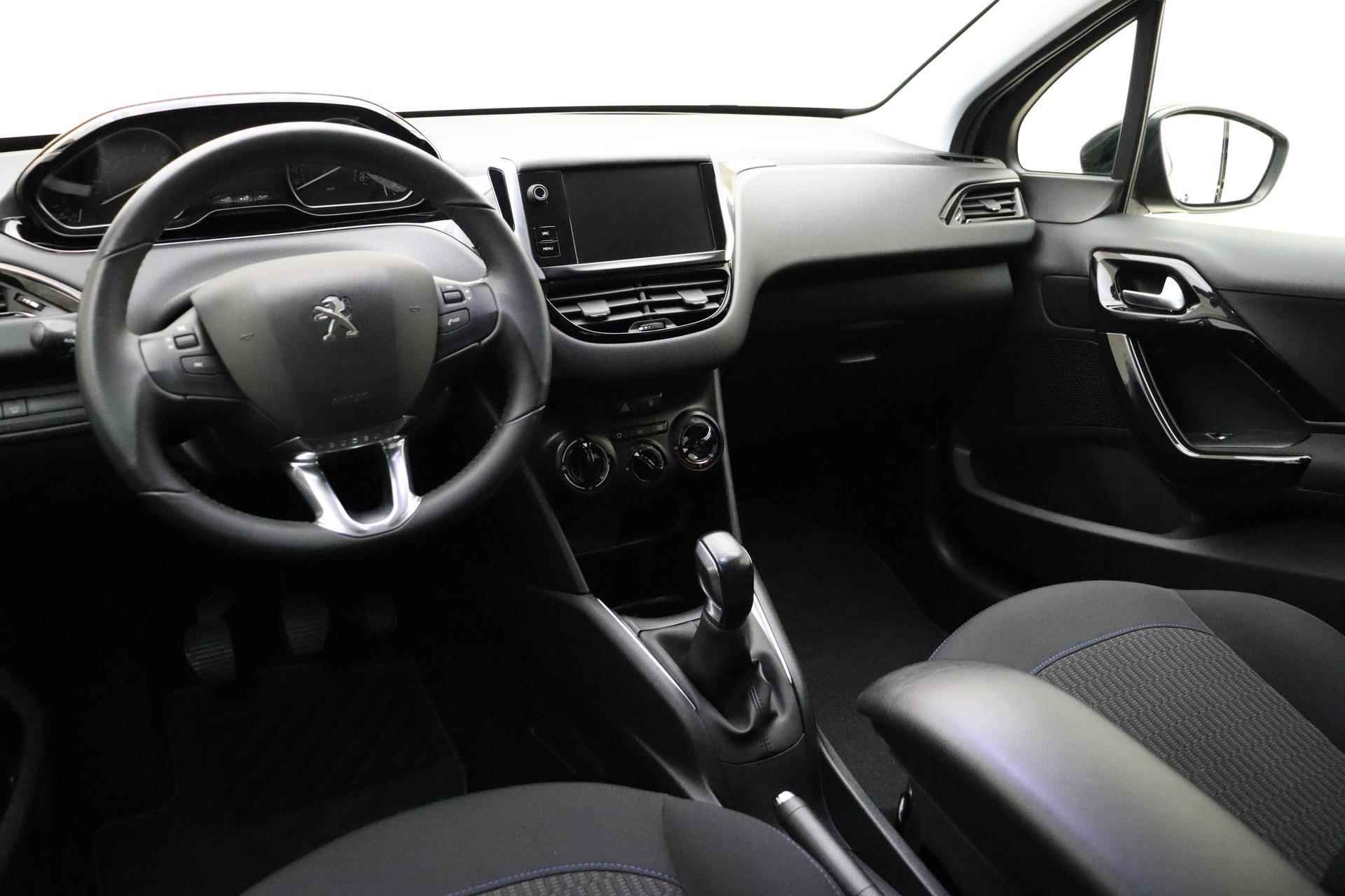 Peugeot 208 1.2 PureTech Signature | Navigatie | Airco | Cruise Control | Parkeersensoren | Lichtmetalen Velgen | - 8/32