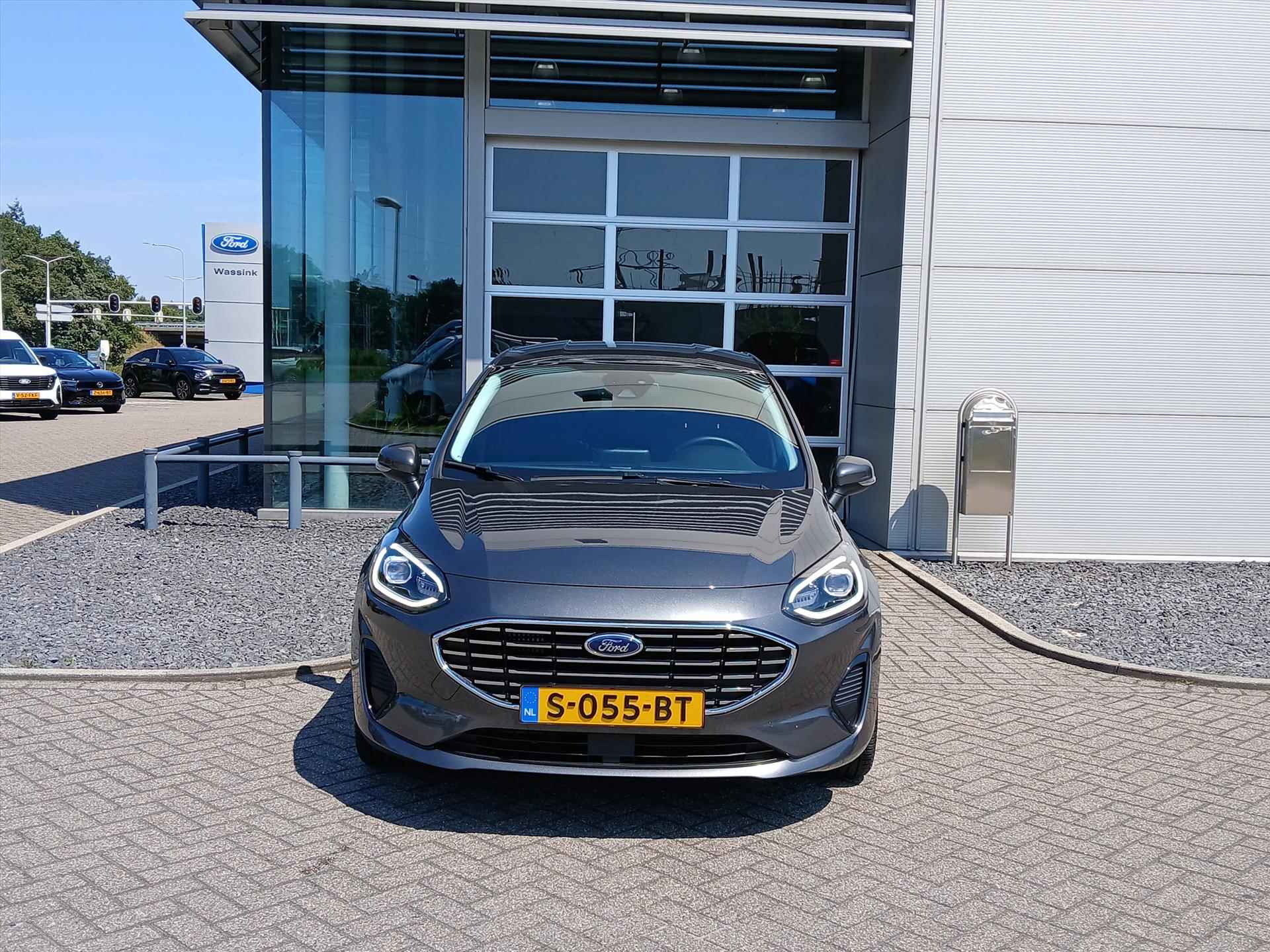 Ford Fiesta 1.0 EcoBoost 125pk mHEV Automaat 5dr Vignale | Navigatie | Achteruit rij camera | Licht metalen velgen| - 2/24