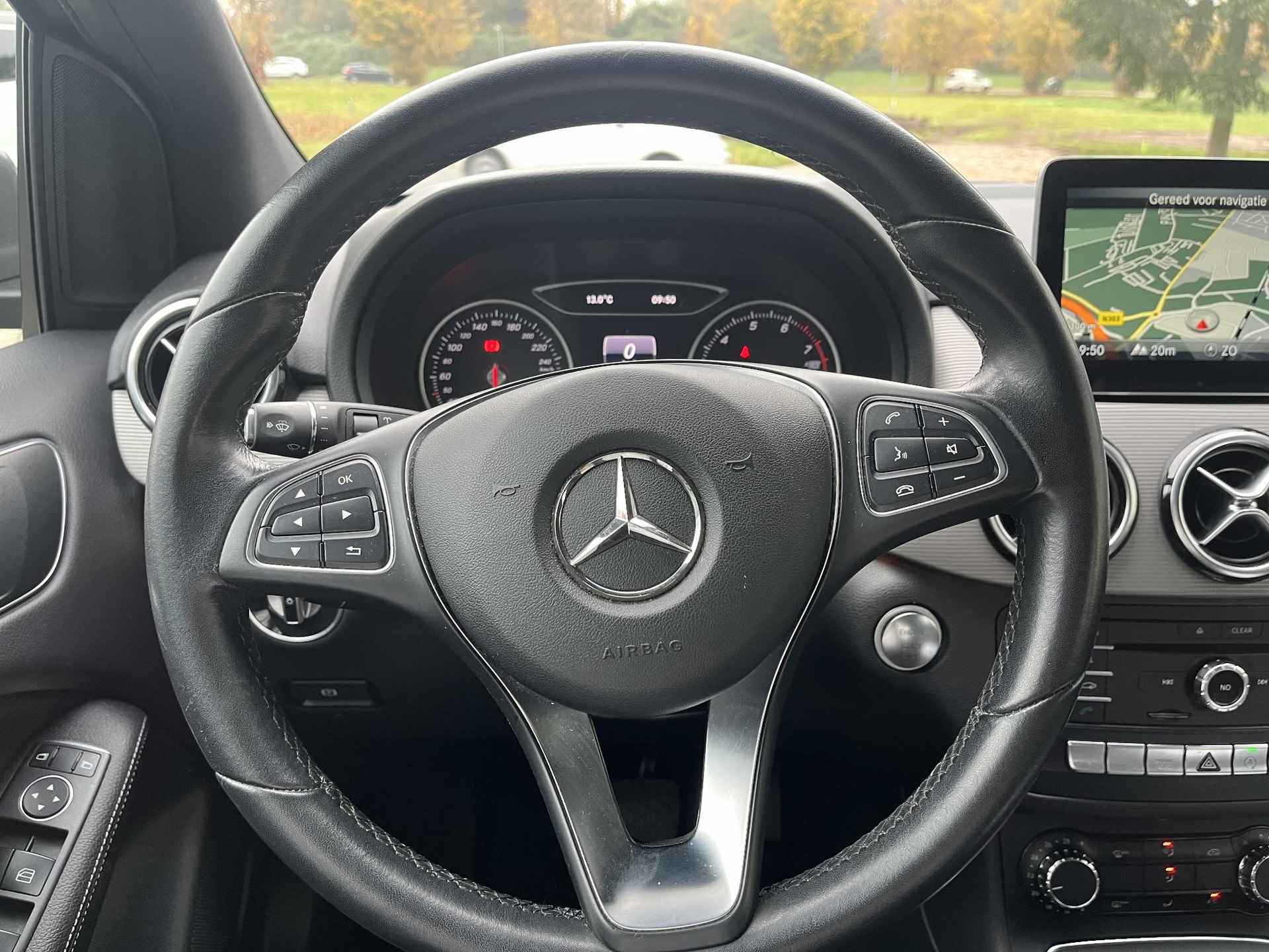 Mercedes-Benz B-klasse 180 Ambition | AUTOMAAT | NAVIGATIE | 60000KM! | - 17/25