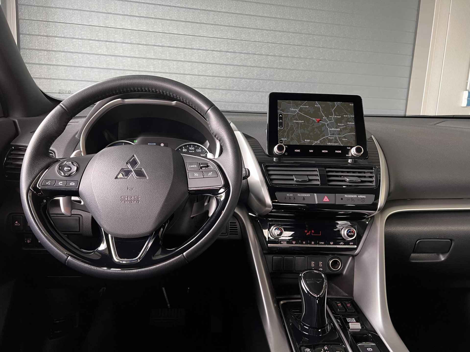 Mitsubishi Eclipse Cross 2.4 PHEV Intense+ | Carplay | Leder/Alcantara | Navigatie | All-in rijklaarprijs - 9/46