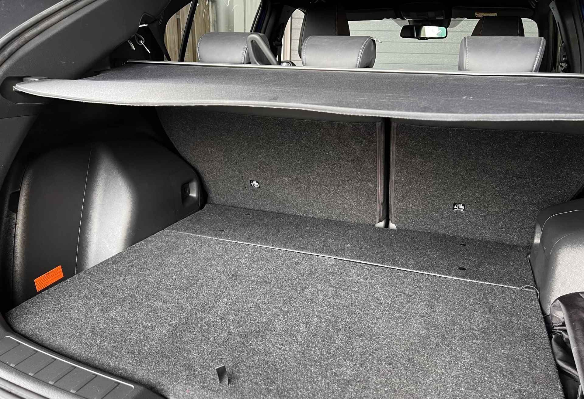 Mitsubishi Eclipse Cross 2.4 PHEV Intense+ | Carplay | Leder/Alcantara | Navigatie | All-in rijklaarprijs - 35/46