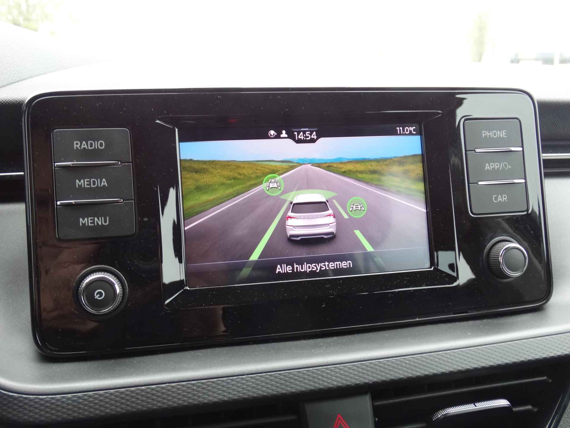 Škoda Kamiq 1.0 TSI 110PK Ambition | Apple Carplay/Android Auto | Cruise Control | Airco | - 13/14