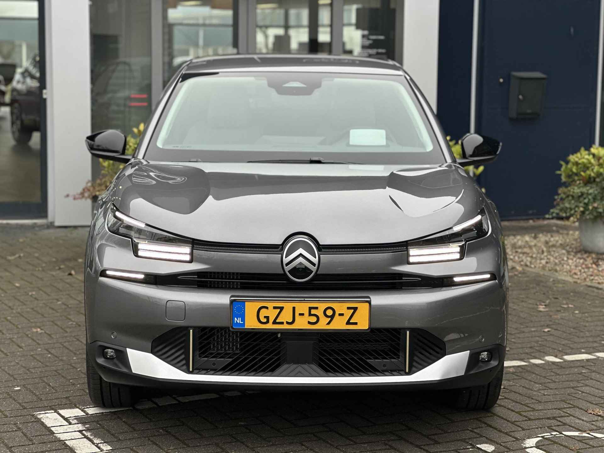 Citroen C4 1.2 Hybrid Max 136pk | Facelift!! | Parkeercamera/-sensoren (voor/achter) | Draadloze Carplay | DAB | Comfort Stoelen | Head-Up Display | LED | Draadloze telefoonlader | Skiluik | Stoel-/Stuurverwarming | Navigatie | - 5/37