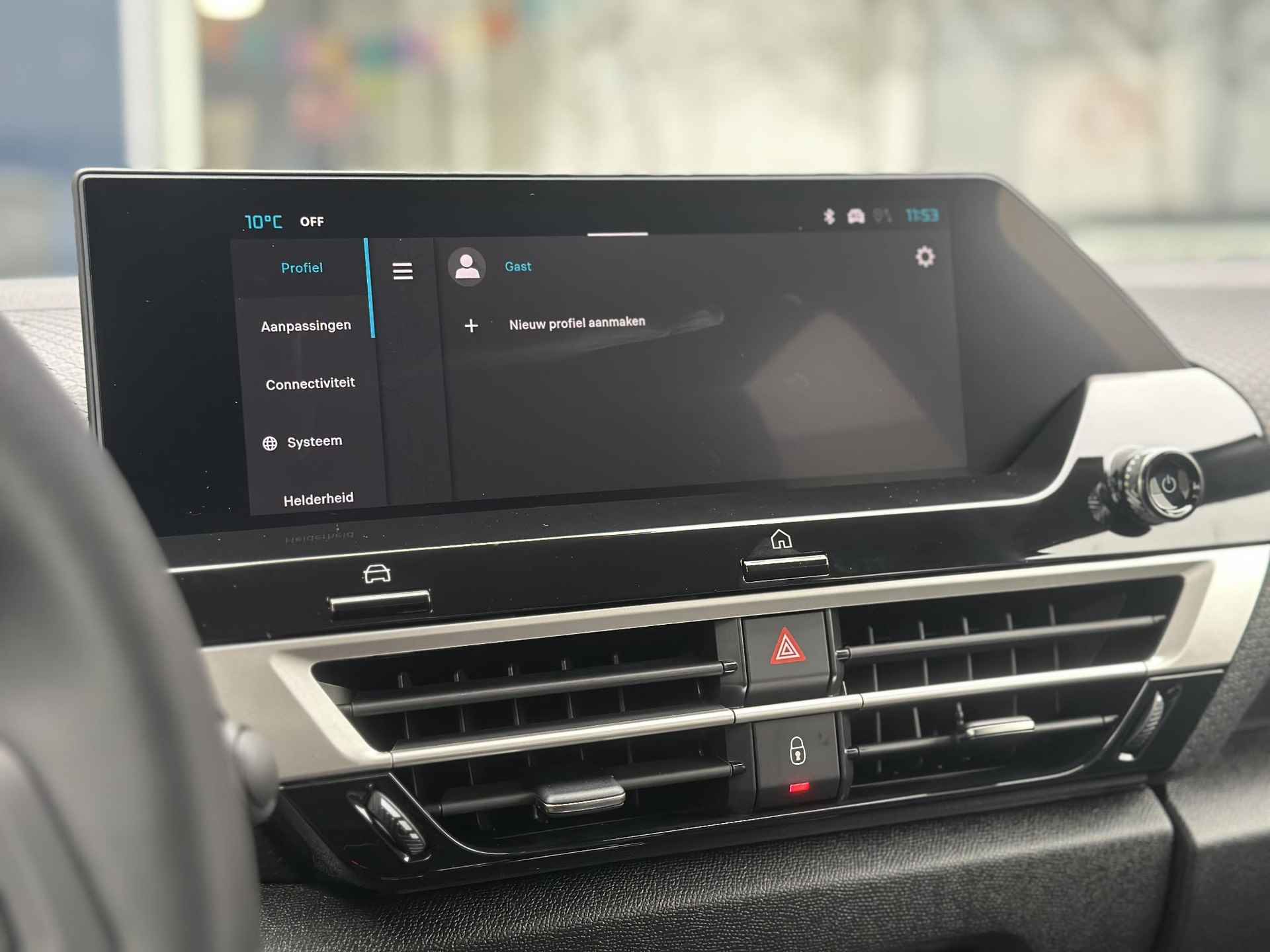 Citroen C4 1.2 Hybrid Max 136pk | Facelift!! | Parkeercamera/-sensoren (voor/achter) | Draadloze Carplay | DAB | Comfort Stoelen | Head-Up Display | LED | Draadloze telefoonlader | Skiluik | Stoel-/Stuurverwarming | Navigatie | - 17/37