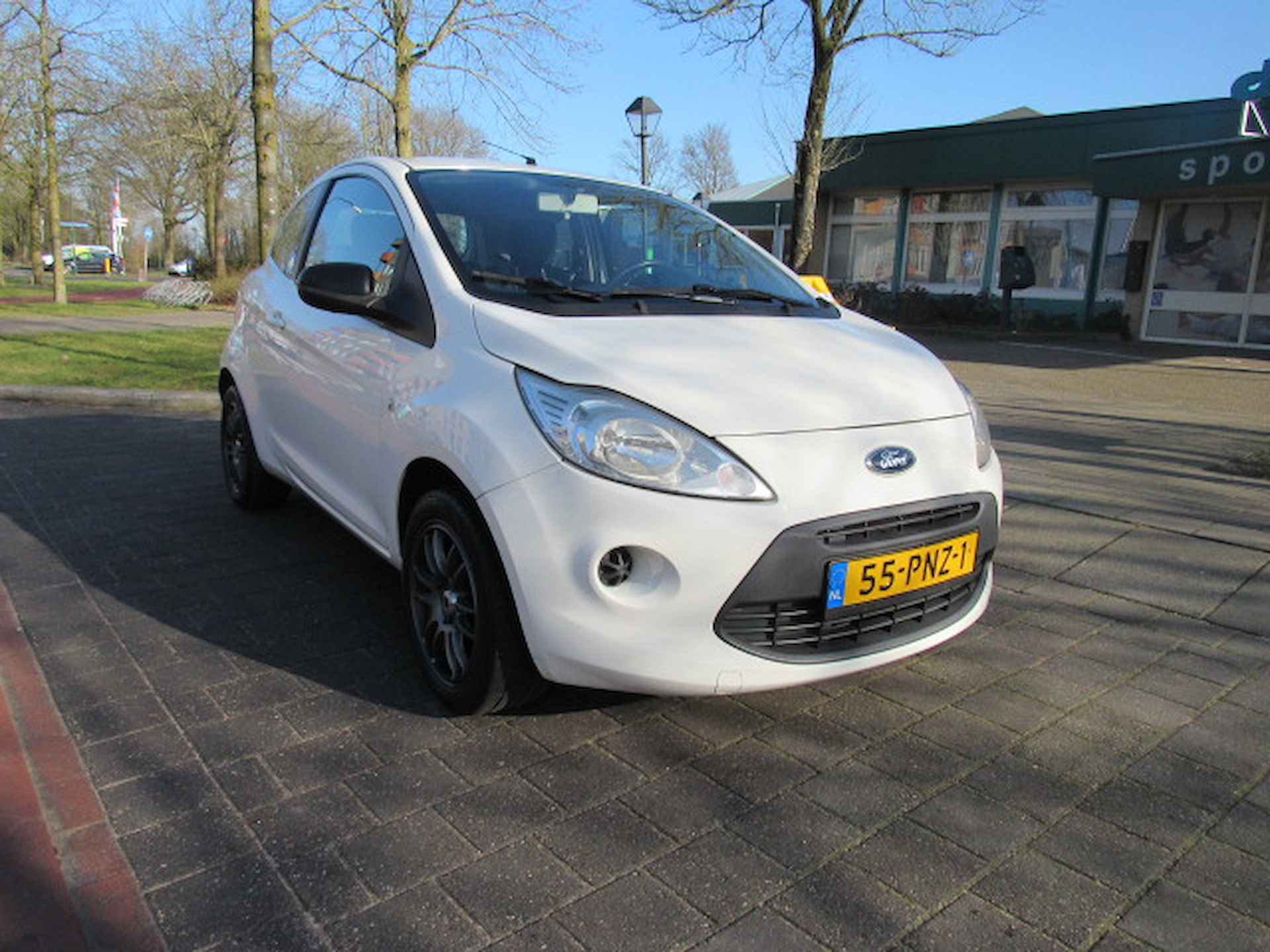 FORD Ka 1.2 51KW Comfort Airco - 3/13