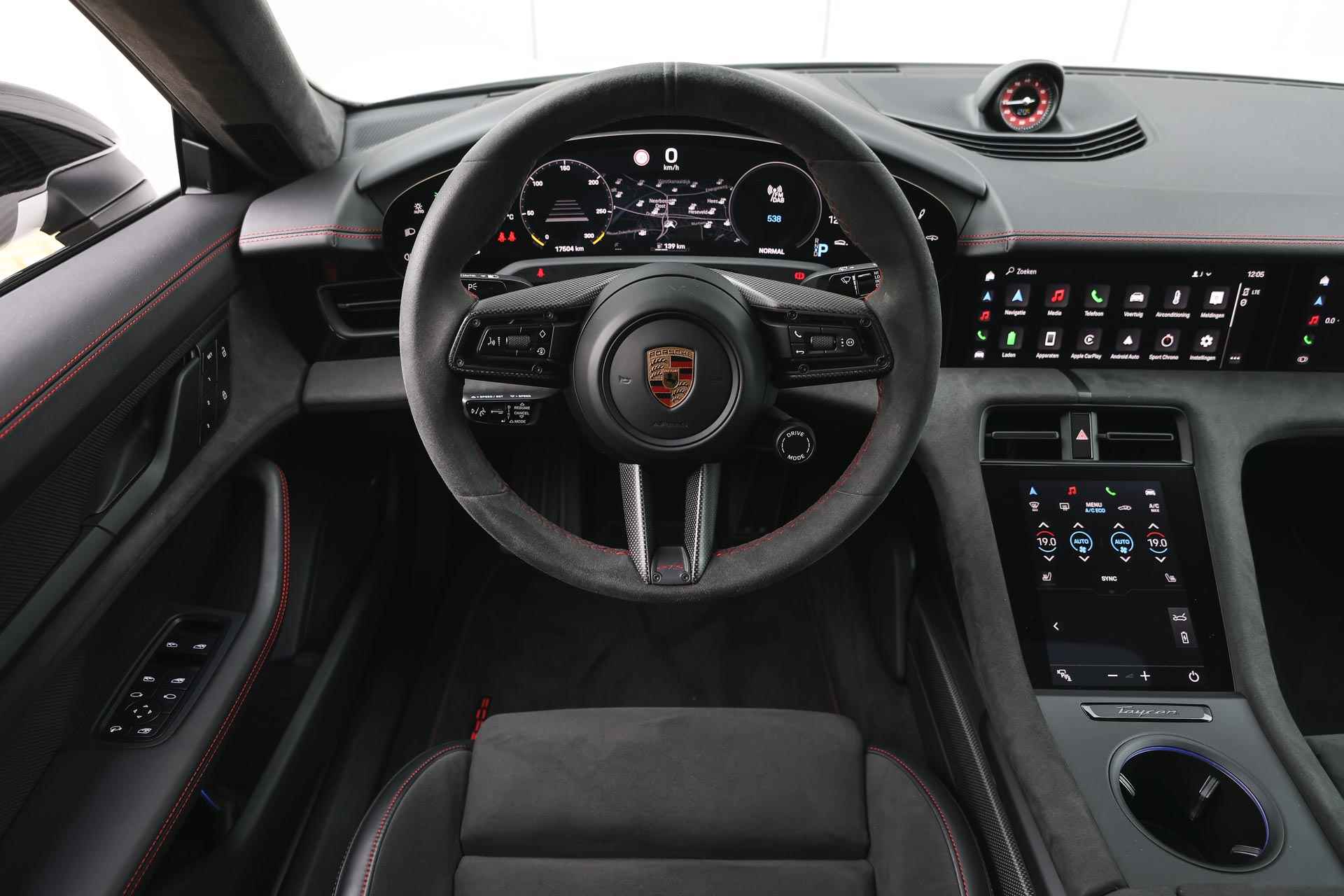 Porsche Taycan Sport Turismo GTS 93 kWh Rear Seat Entert.  / Ker. gecoate Remmen /  Adaptieve Cruise Control / BOSE / Carbon interieur afwerking / - 4/50