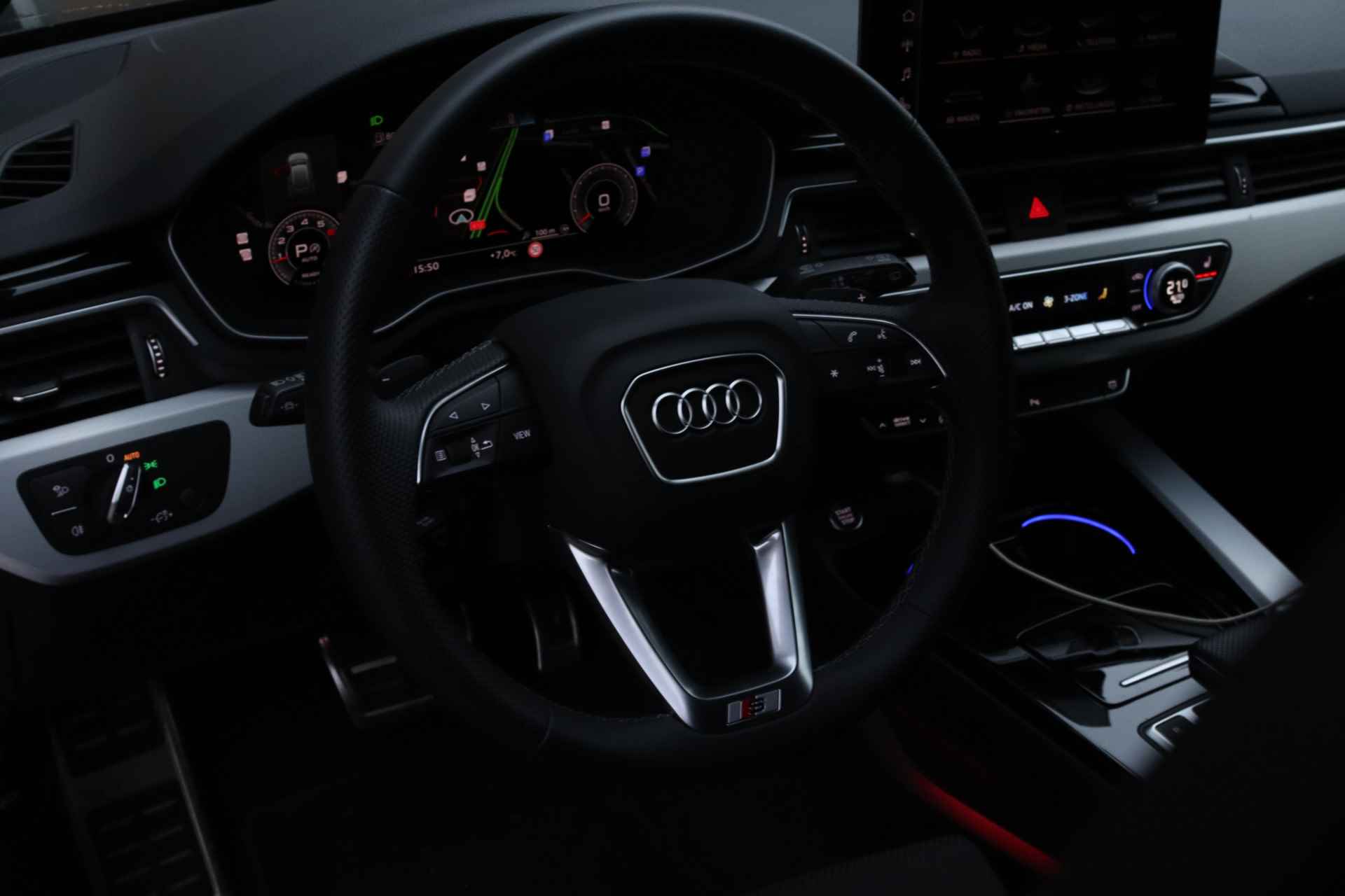 Audi A4 Avant 40 TFSI quattro S edition | 360' Camera | ACC | Virtual Cockpit | Trekhaak | Stoelverwarming | Elektr. klep | MMI plus | K - 41/48