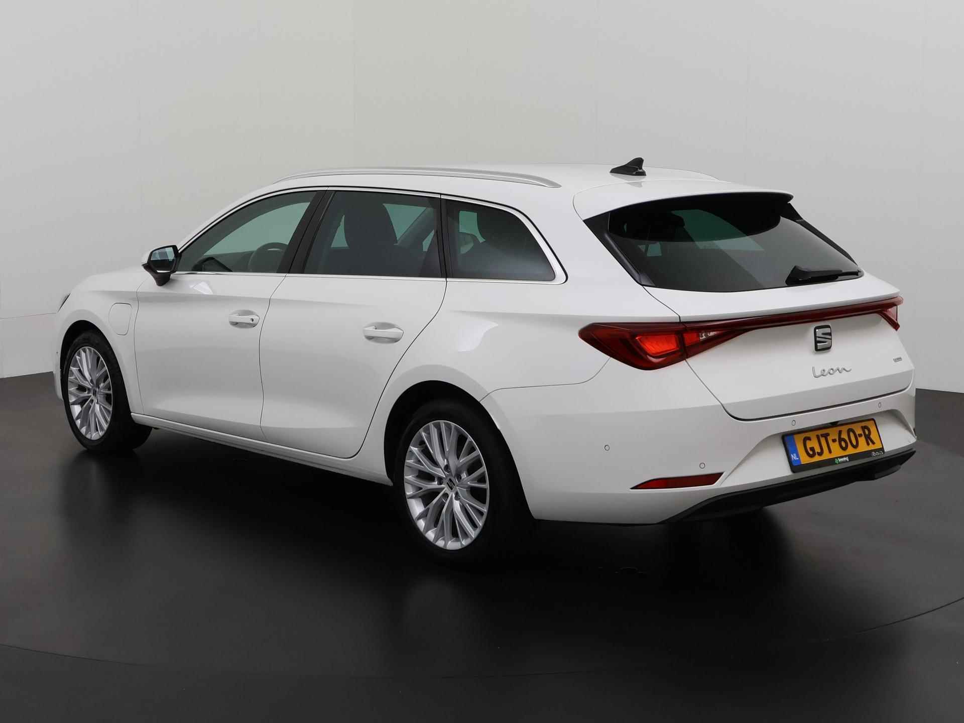 SEAT Leon Sportstourer 1.4 TSI eHybrid PHEV Xcellence | Stuur & Stoelverwarming | Zondag Open! - 6/46