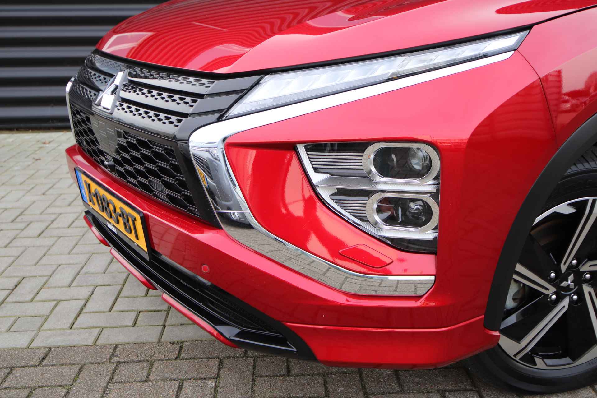 Mitsubishi Eclipse Cross 2.4 PHEV Instyle NL-Auto, Pano, Leder, Led - 17/86