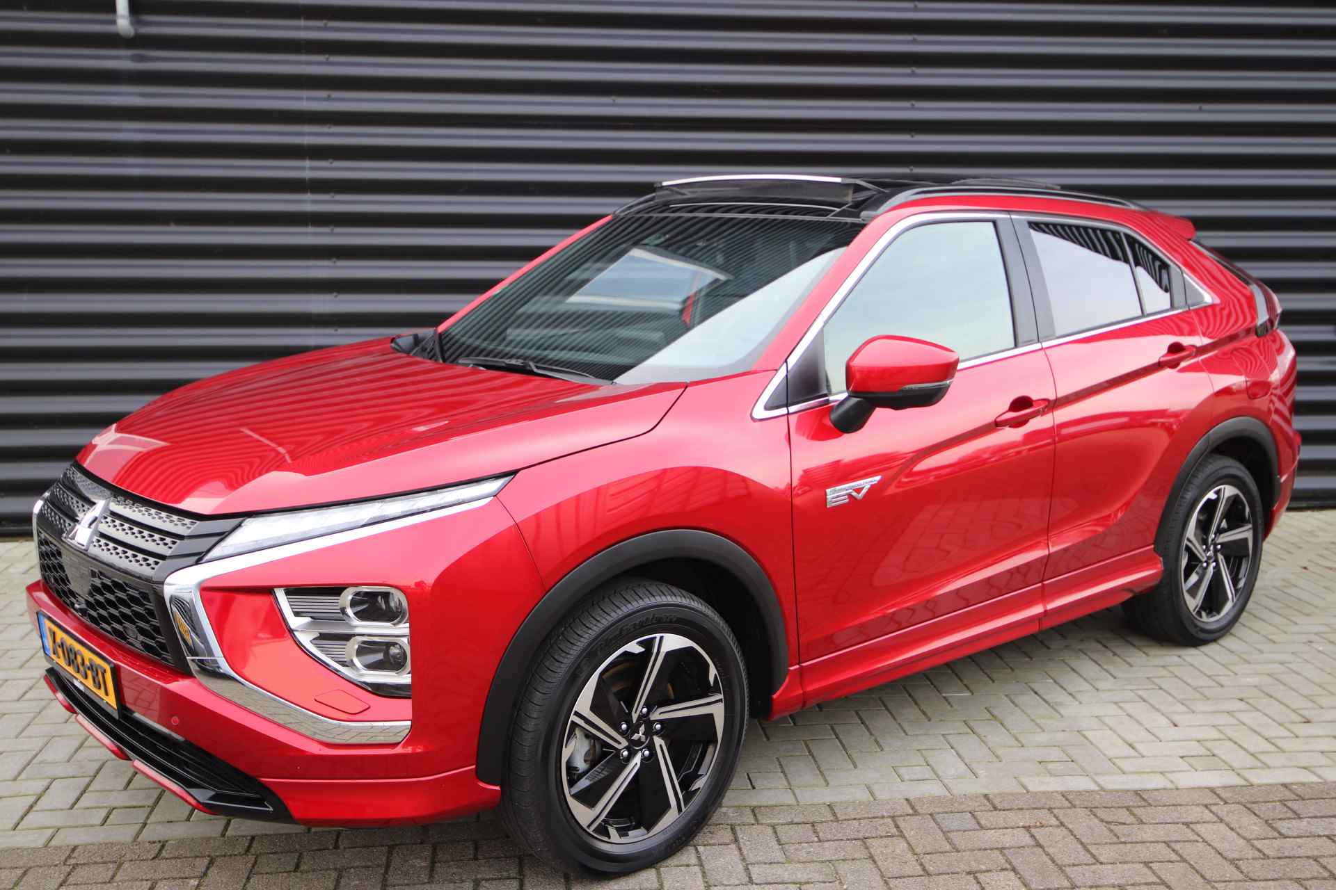 Mitsubishi Eclipse Cross 2.4 PHEV Instyle NL-Auto, Pano, Leder, Led - 38/86