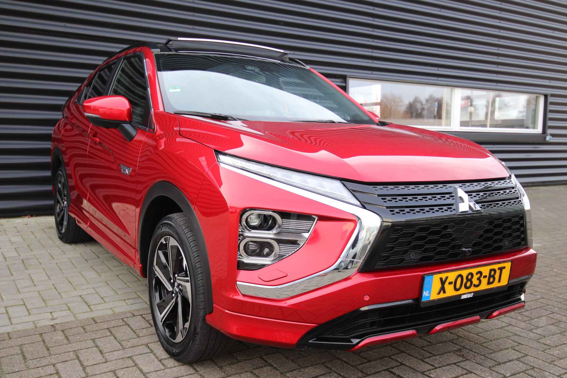 Mitsubishi Eclipse Cross 2.4 PHEV Instyle NL-Auto, Pano, Leder, Led - 43/86