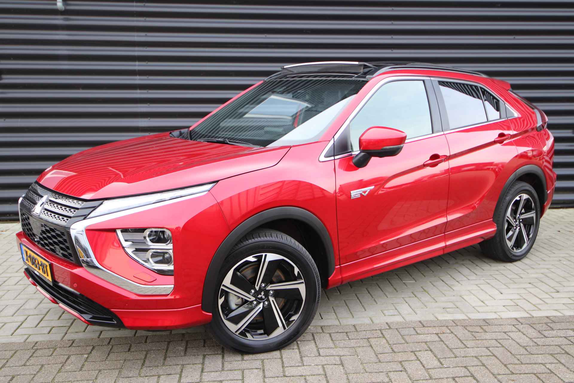 Mitsubishi Eclipse Cross 2.4 PHEV Instyle NL-Auto, Pano, Leder, Led - 86/86