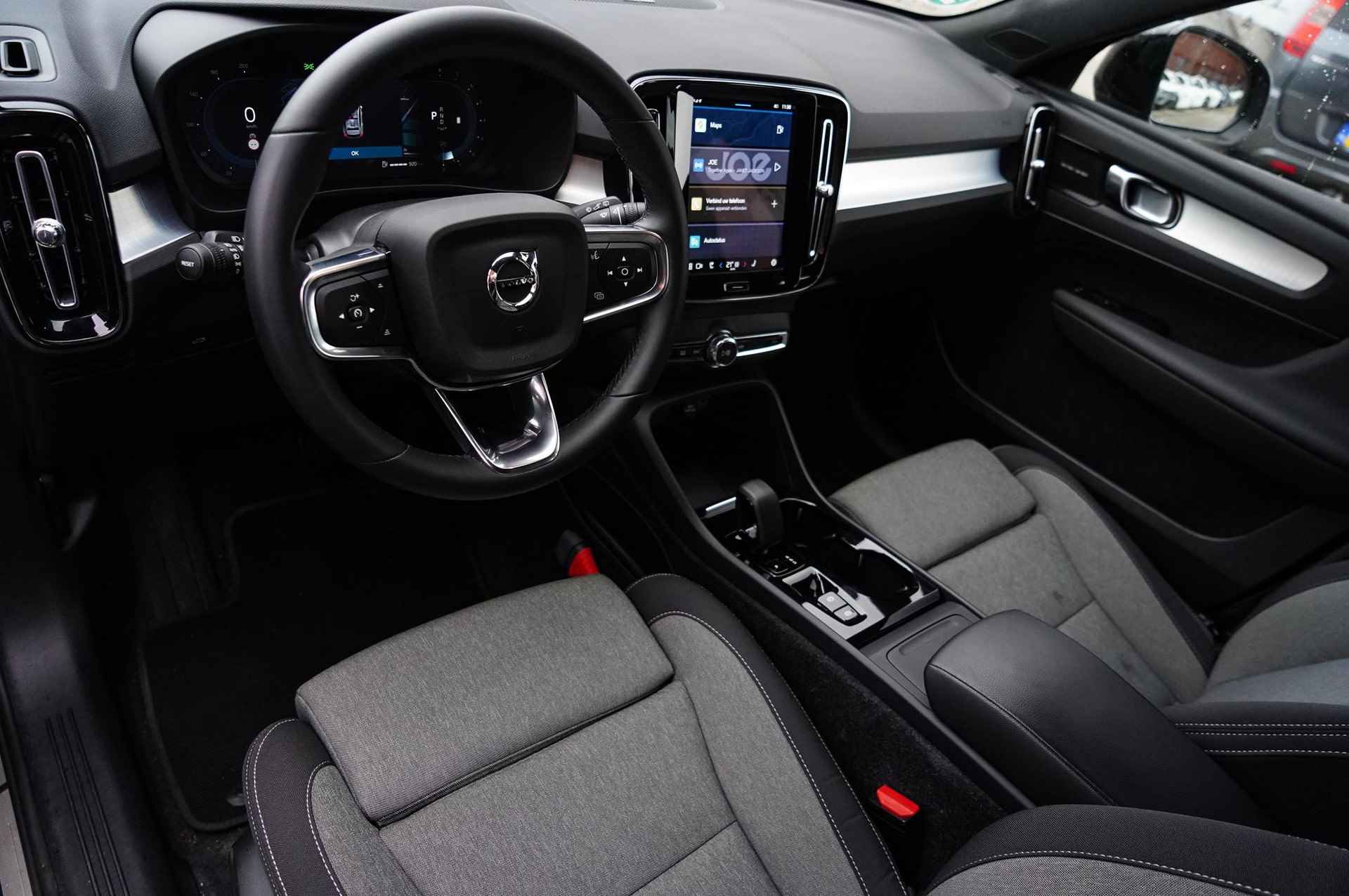 Volvo XC40 2.0 B4 Plus Dark Harman/Kardon | Google Infotainment | Parkeercamera Achter | Elektrisch verstelbare voorstoelen - 12/30