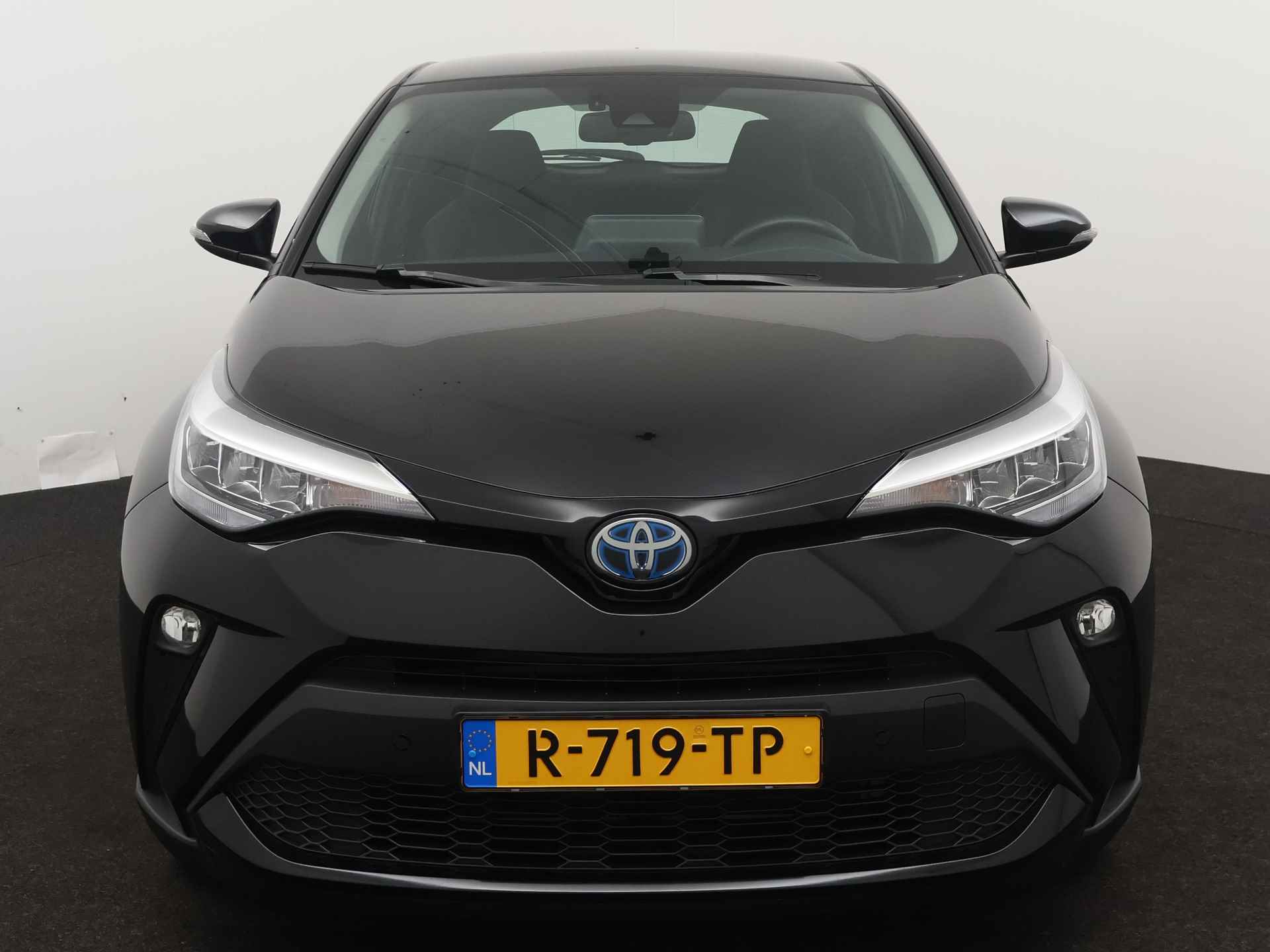 Toyota C-HR 1.8 Hybrid Dynamic | NL-Auto | Fabr Garantie t/m 11-2032 mogelijk! - 28/44