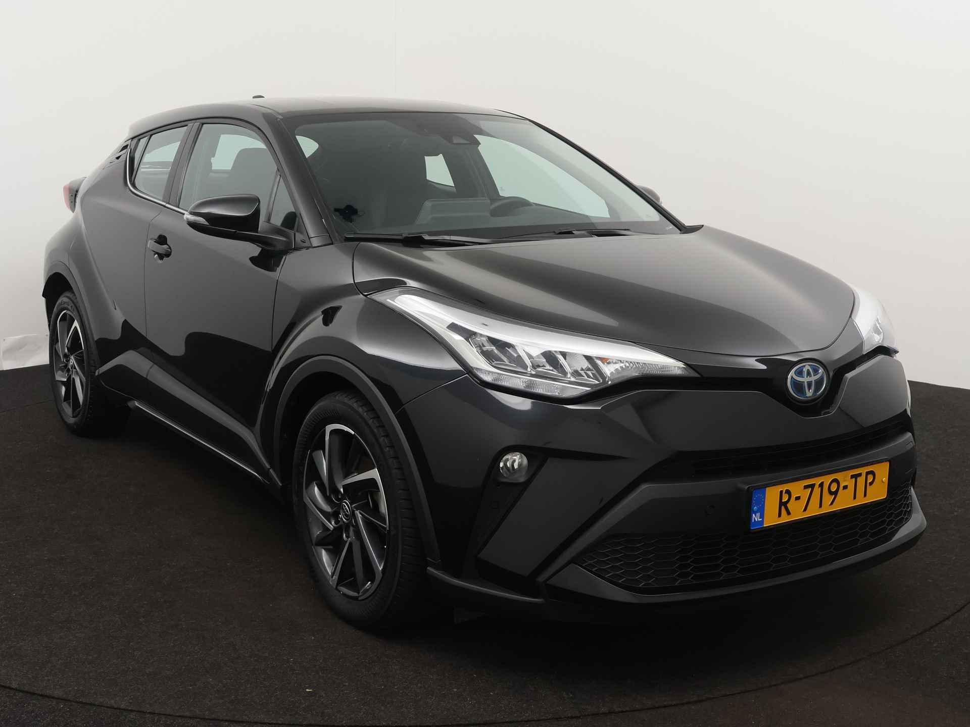 Toyota C-HR 1.8 Hybrid Dynamic | NL-Auto | Fabr Garantie t/m 11-2032 mogelijk! - 29/44