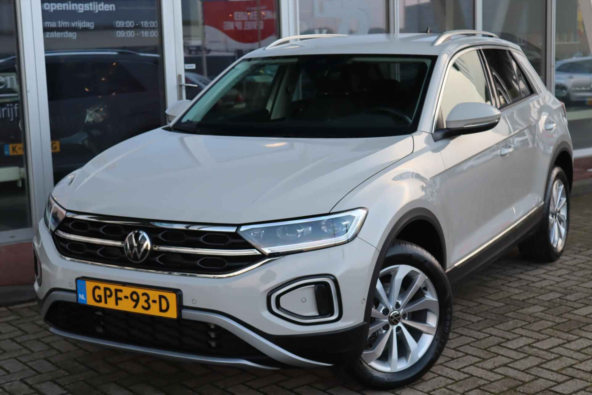 Volkswagen T-Roc 1.5TSI 150PK AUTOMAAT STYLE Navi Carplay | Adapt.Cruise | Electr.Klep | Camera | Virtual Cockpit | Stoel/stuurverw | IQ Light | - 49/55