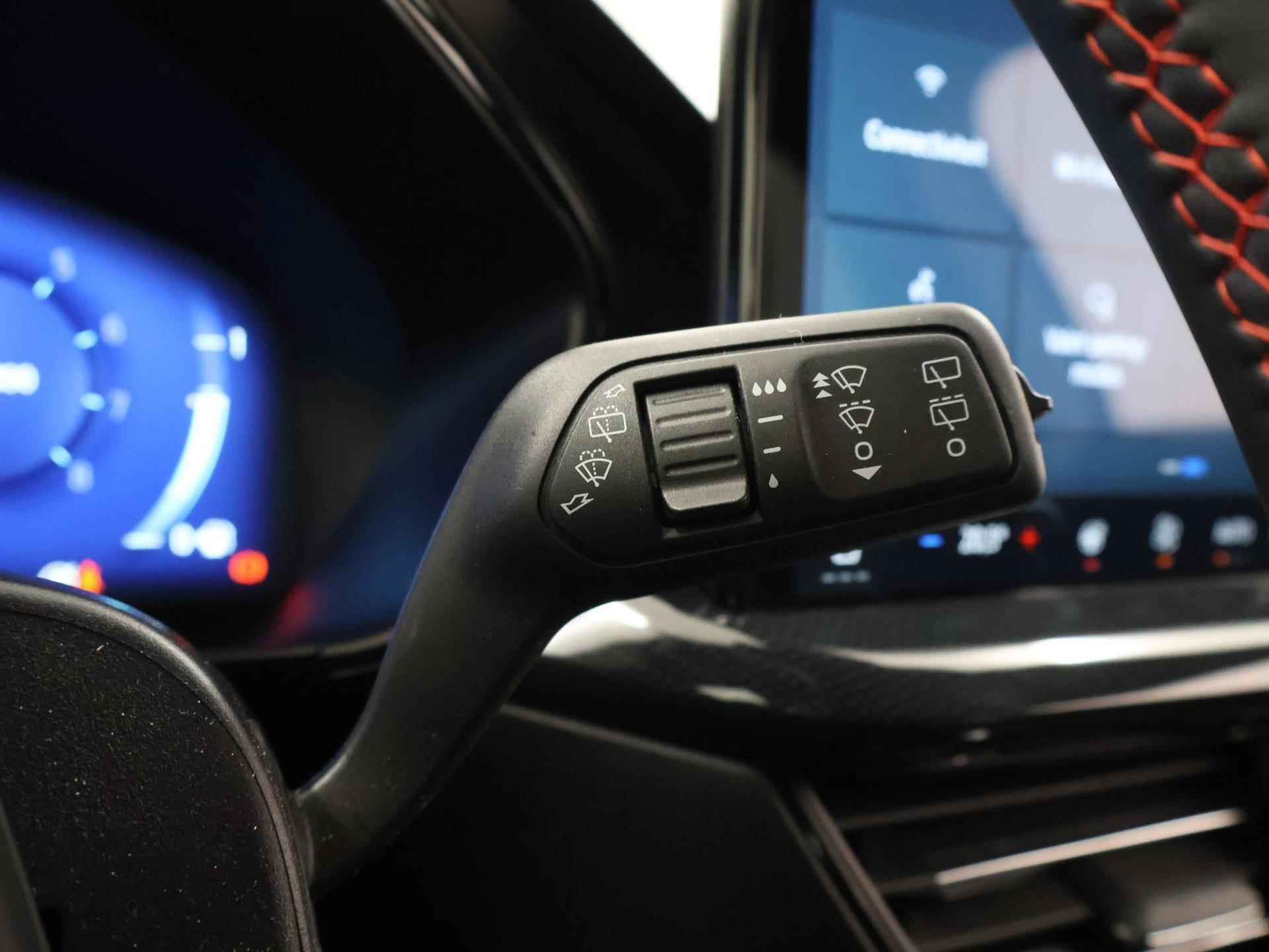 Ford Focus Wagon 1.0 EcoBoost Hybrid 155pk Aut. ST Line X | Adapt. Cruise Control | Elekt. Achterklep | B&O Premium Audio | Winterpack - 30/42