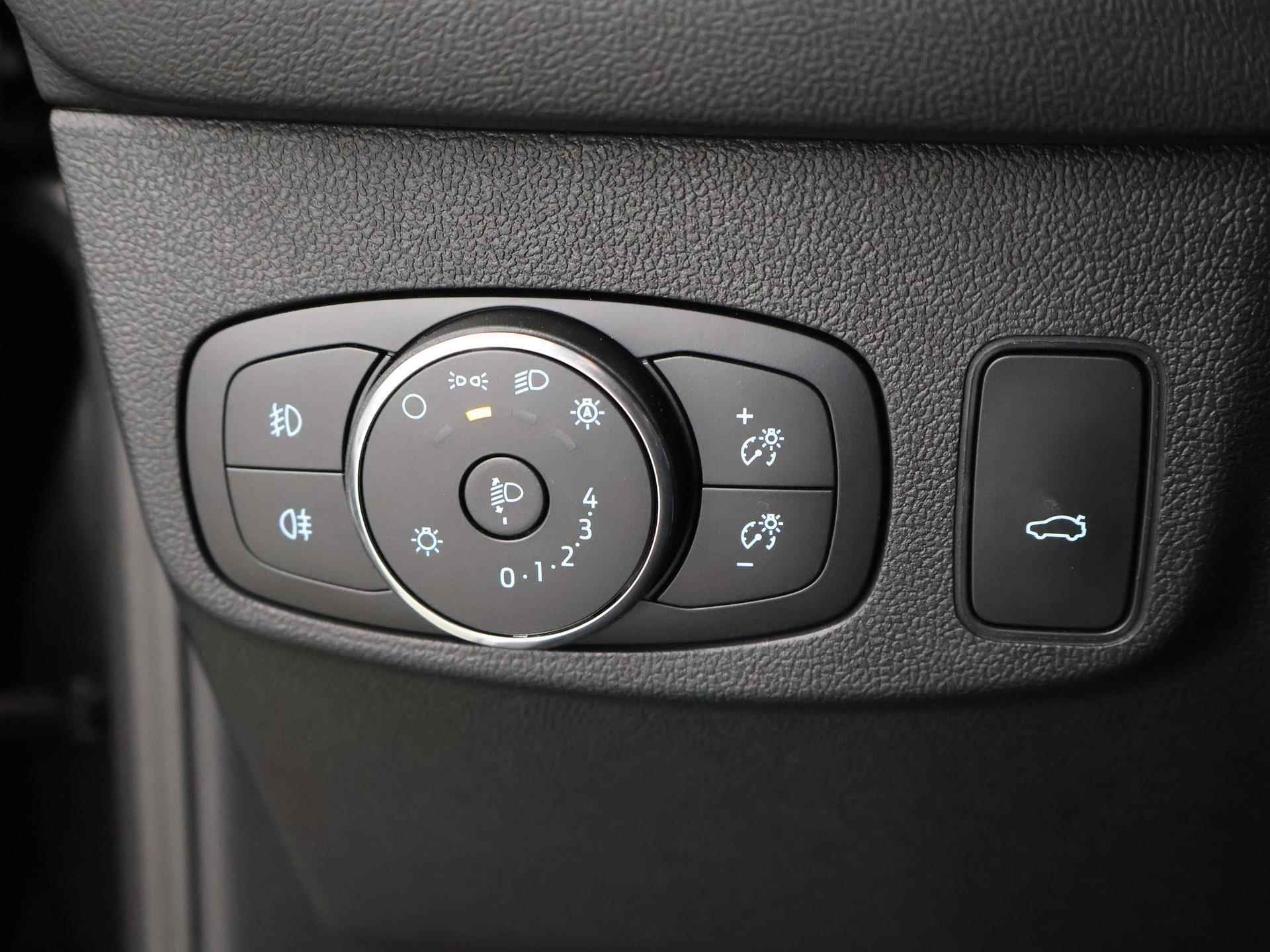 Ford Focus Wagon 1.0 EcoBoost Hybrid 155pk Aut. ST Line X | Adapt. Cruise Control | Elekt. Achterklep | B&O Premium Audio | Winterpack - 33/42