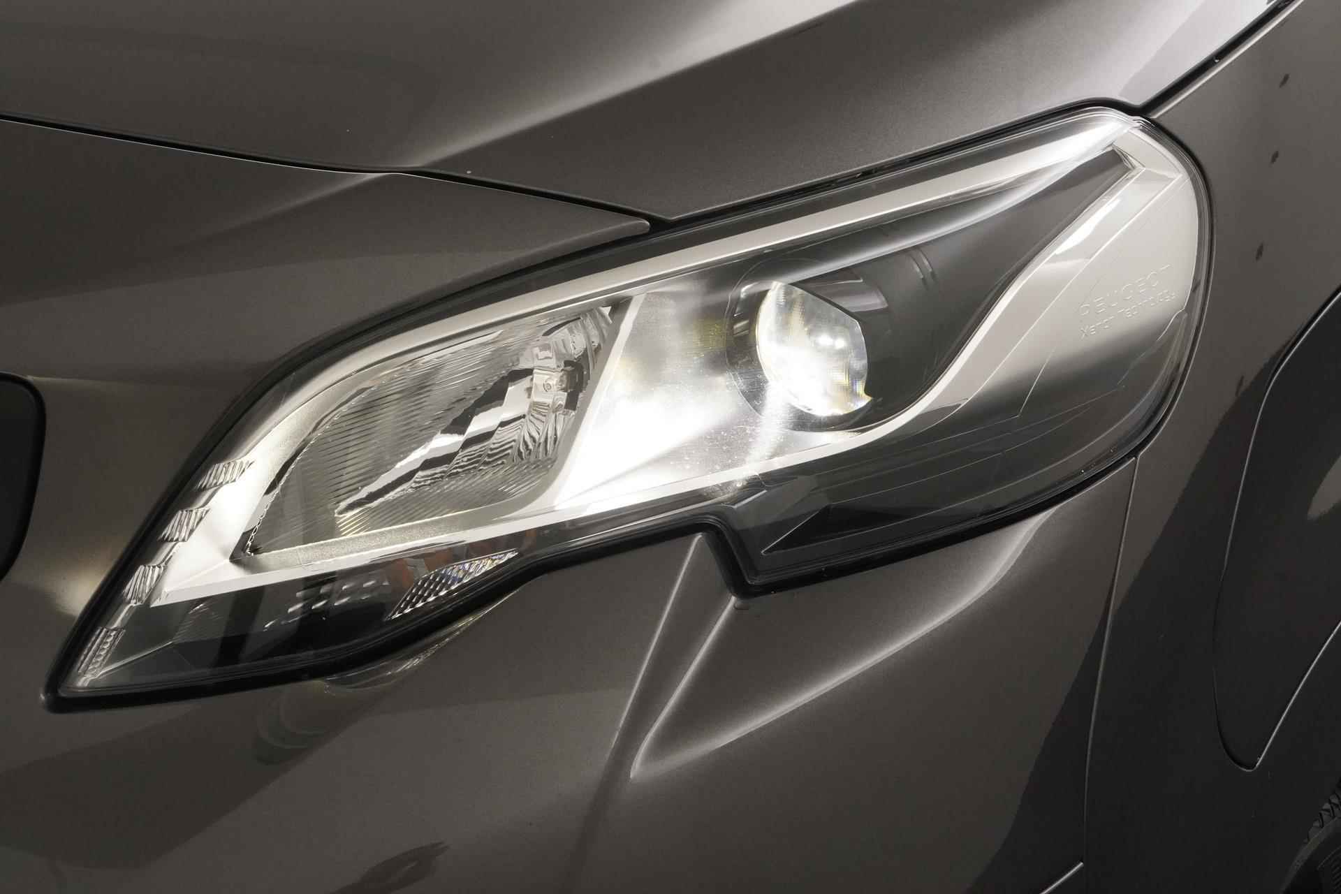 Peugeot e-Traveller 75kWh Allure 8-Persoons (WLTP 330km) | Panoramadak | Leder | Navigatie | Zondag Open! - 20/37