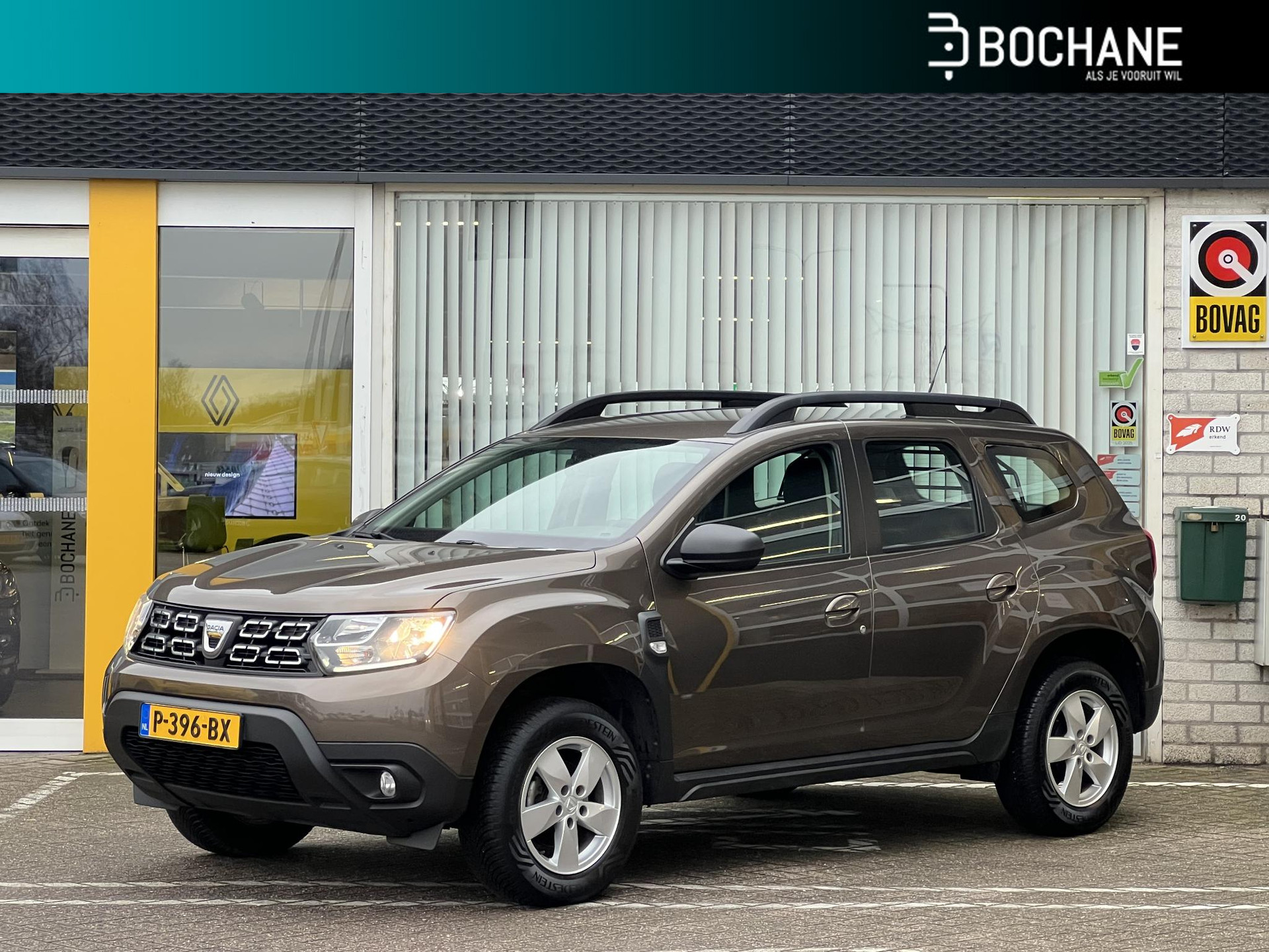 Dacia Duster 1.0 TCe Comfort | Trekhaak | Stoelverwarming | Parkeersensoren | Airco | Lichtmetaal | Cruise Control | BT-Telefoonfunctie |