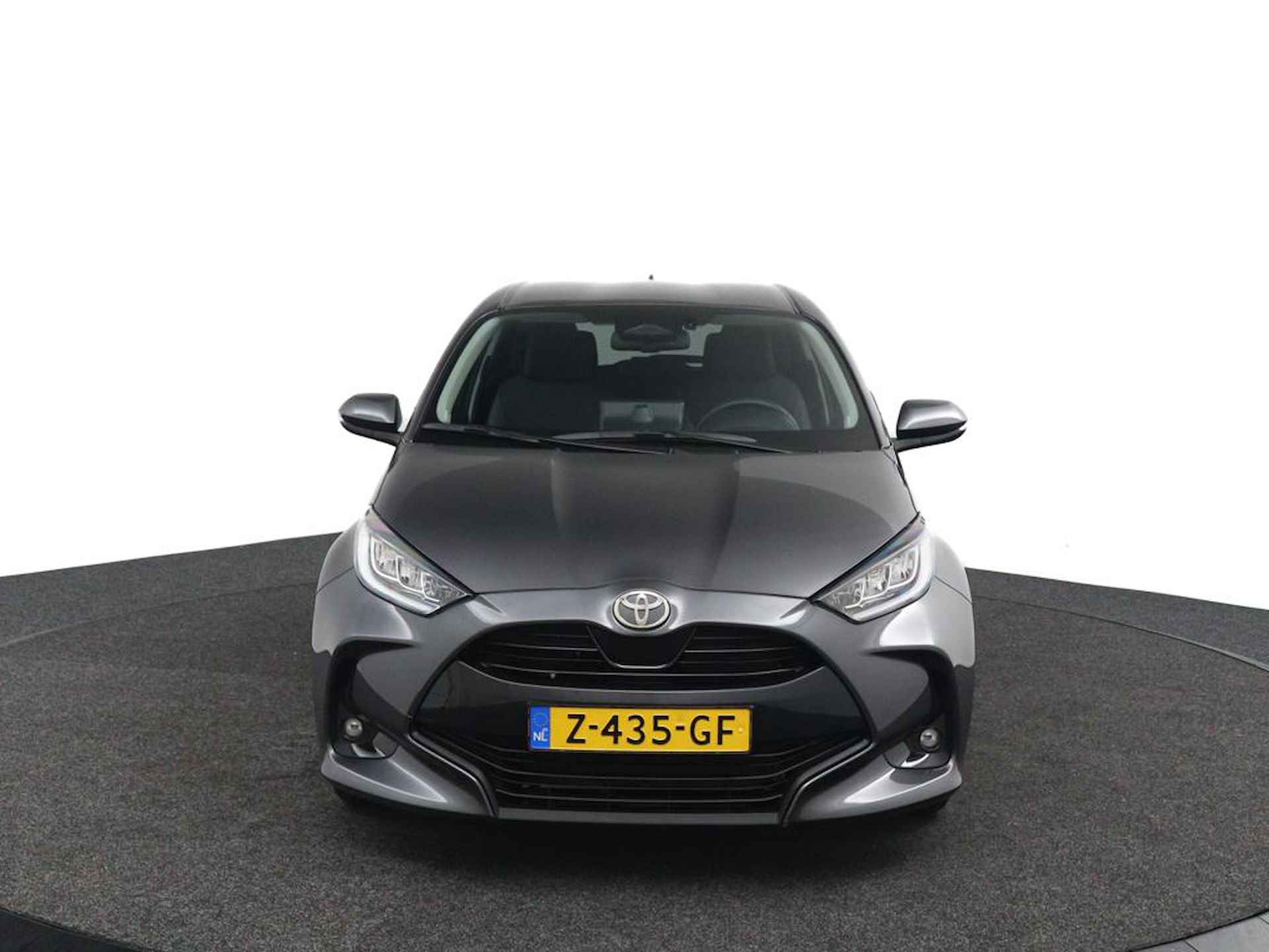 Toyota Yaris 1.5 Hybrid 115 First Edition | Keyless Entry | Zeer Zuinig | Nieuwste Model | Apple Carplay | Android Auto | Origineel NL | - 8/44