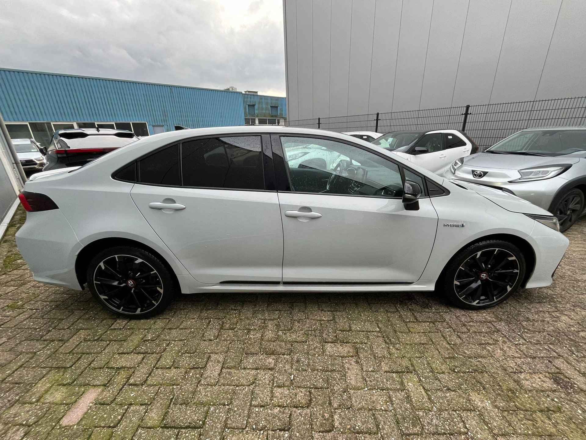 Toyota Corolla 1.8 Hybrid GR-Sport | 1e Eigenaar | Unieke Uitvoering | Navigatie | Nieuwstaat | Dealer Onderhouden | Nederlandse Auto | - 4/19