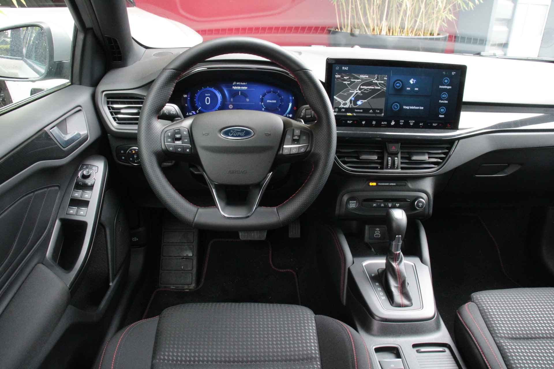 Ford Focus Wagon 1.0 155pk Automaat Hybrid ST-Line | BLIS | Groot Scherm | Camera | Automaat! | Adaptieve CruiseControl | - 10/15